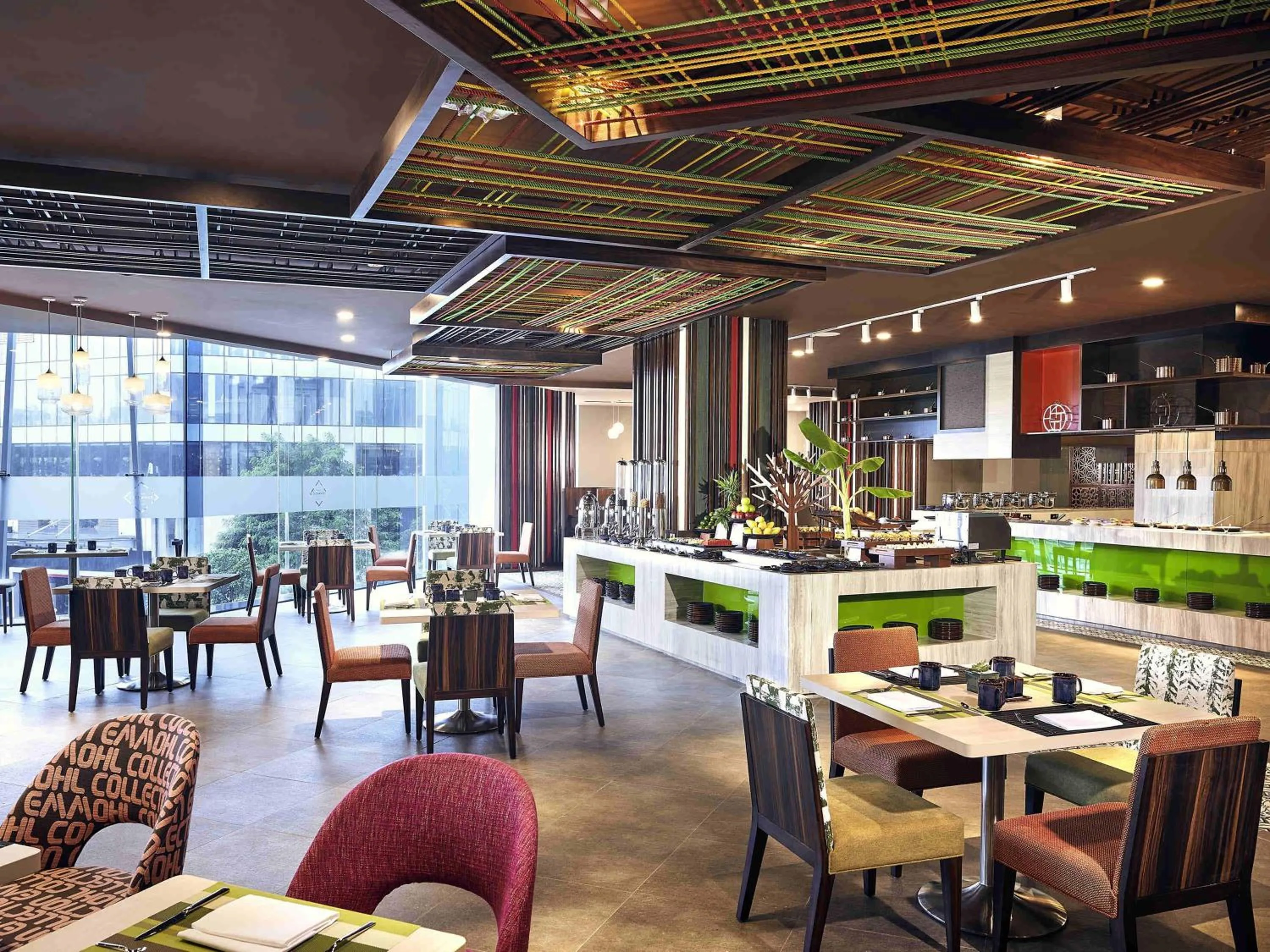 Restaurant/places to eat in Novotel Hanoi Thai Ha