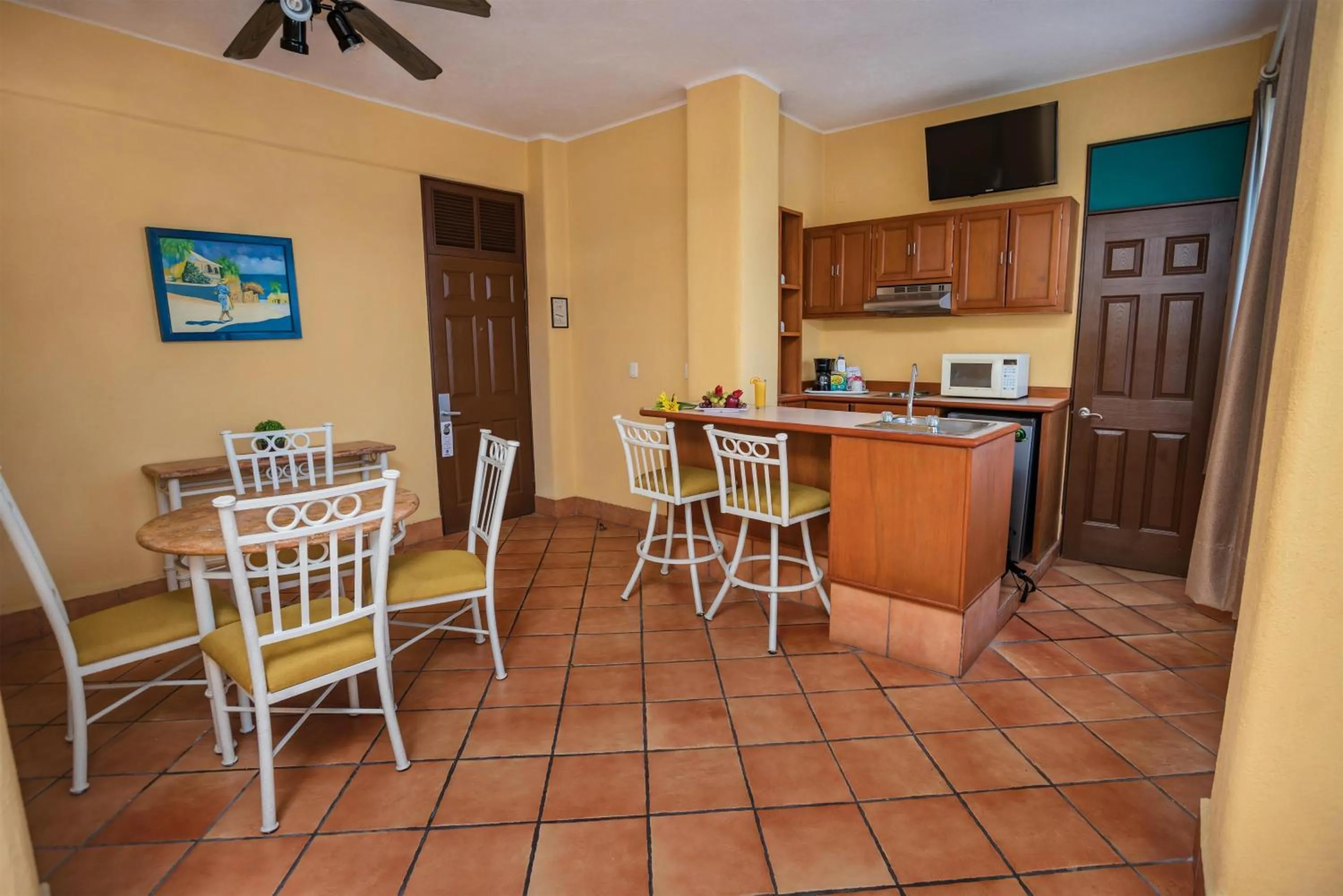 Photo of the whole room in Best Western Posada Freeman