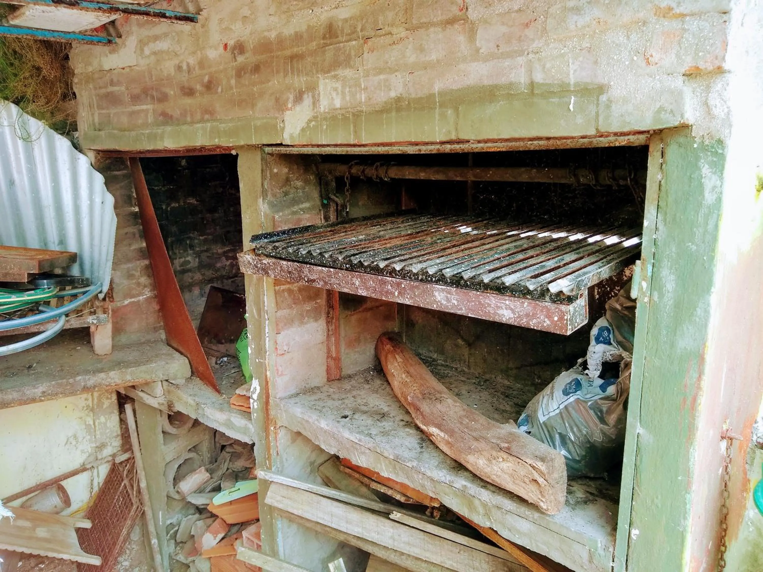 BBQ facilities in Hostel Megaró