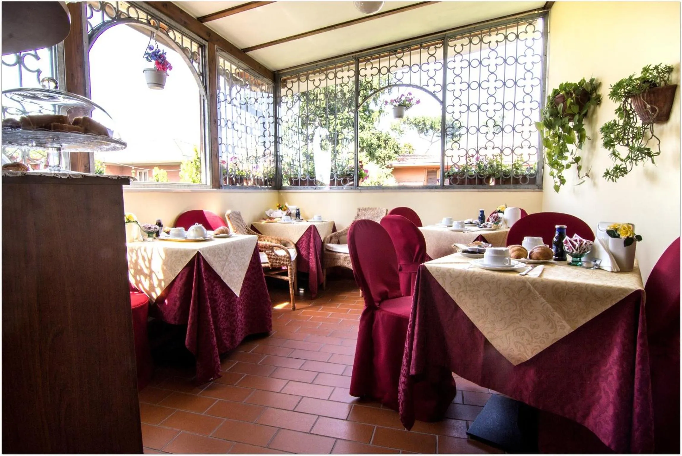 Restaurant/places to eat in B&B Degli Amici