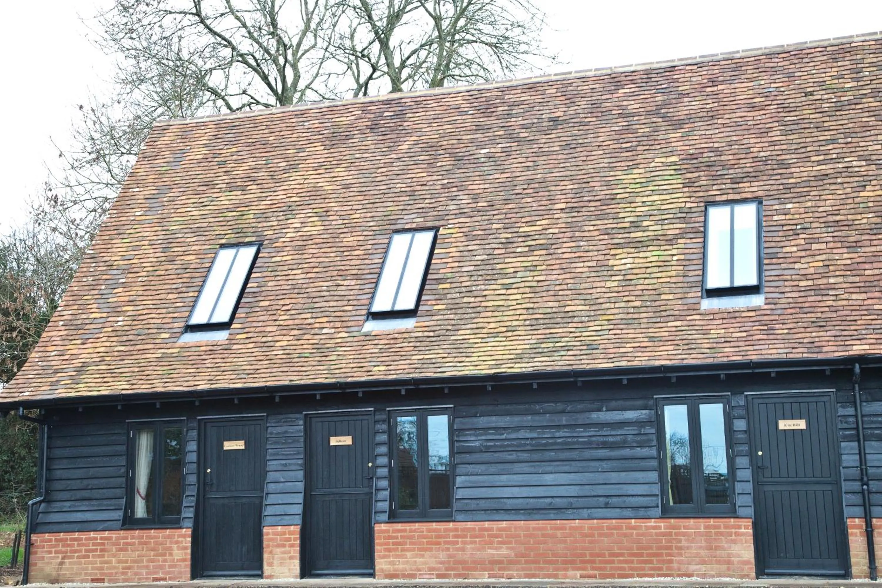 Facade/entrance, Property Building in The Plough Inn