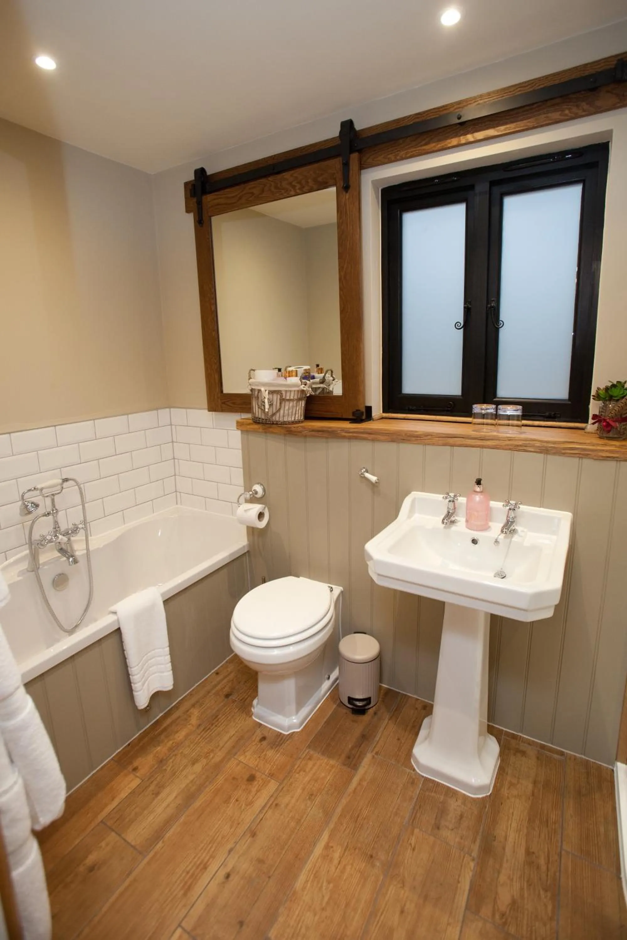 Bathroom in The Plough Inn