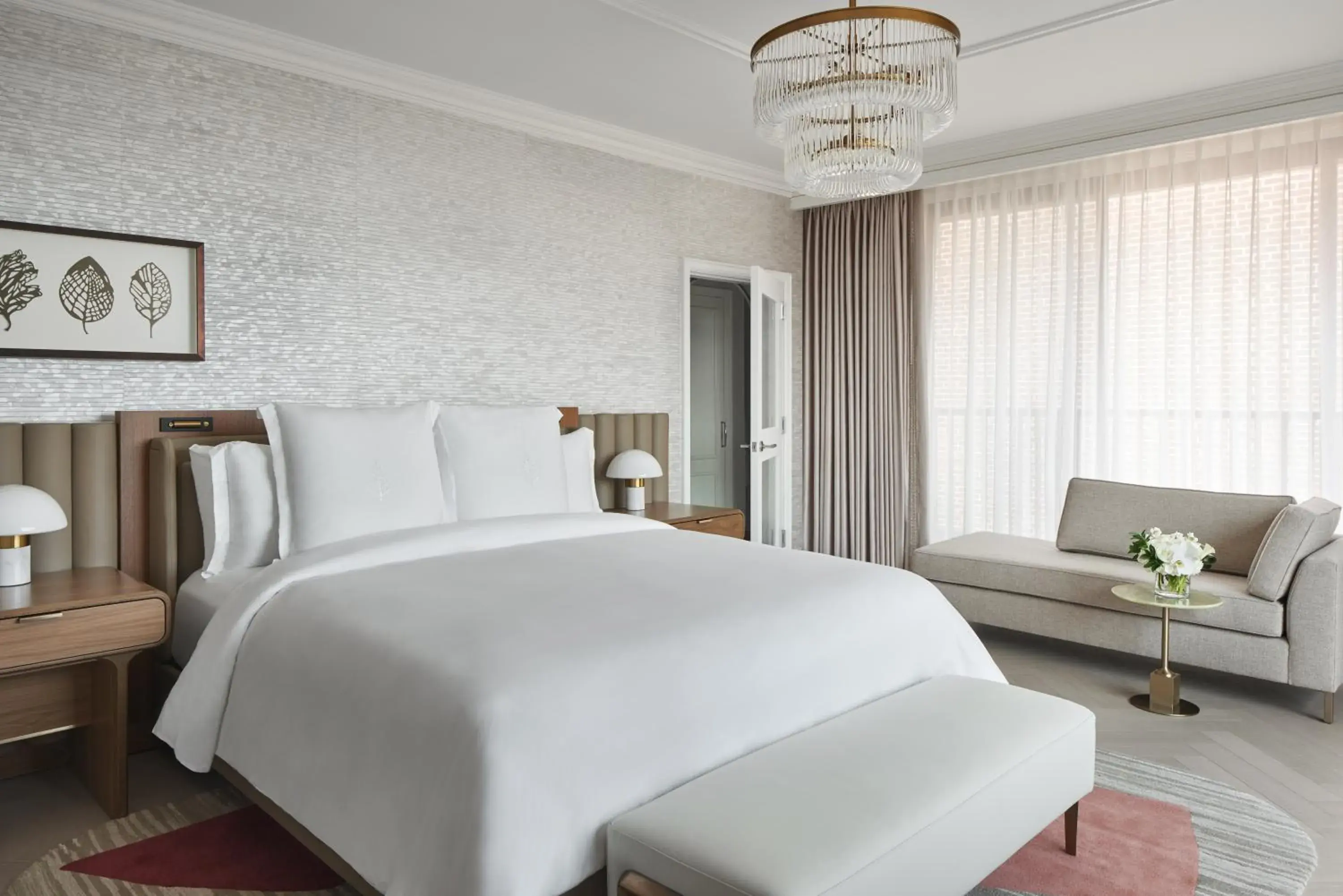 Georgetown One-Bedroom Suite - Accessible in Four Seasons Washington DC Georgetown One-Bedroom Suite - Accessible in Four Seasons Washington DC