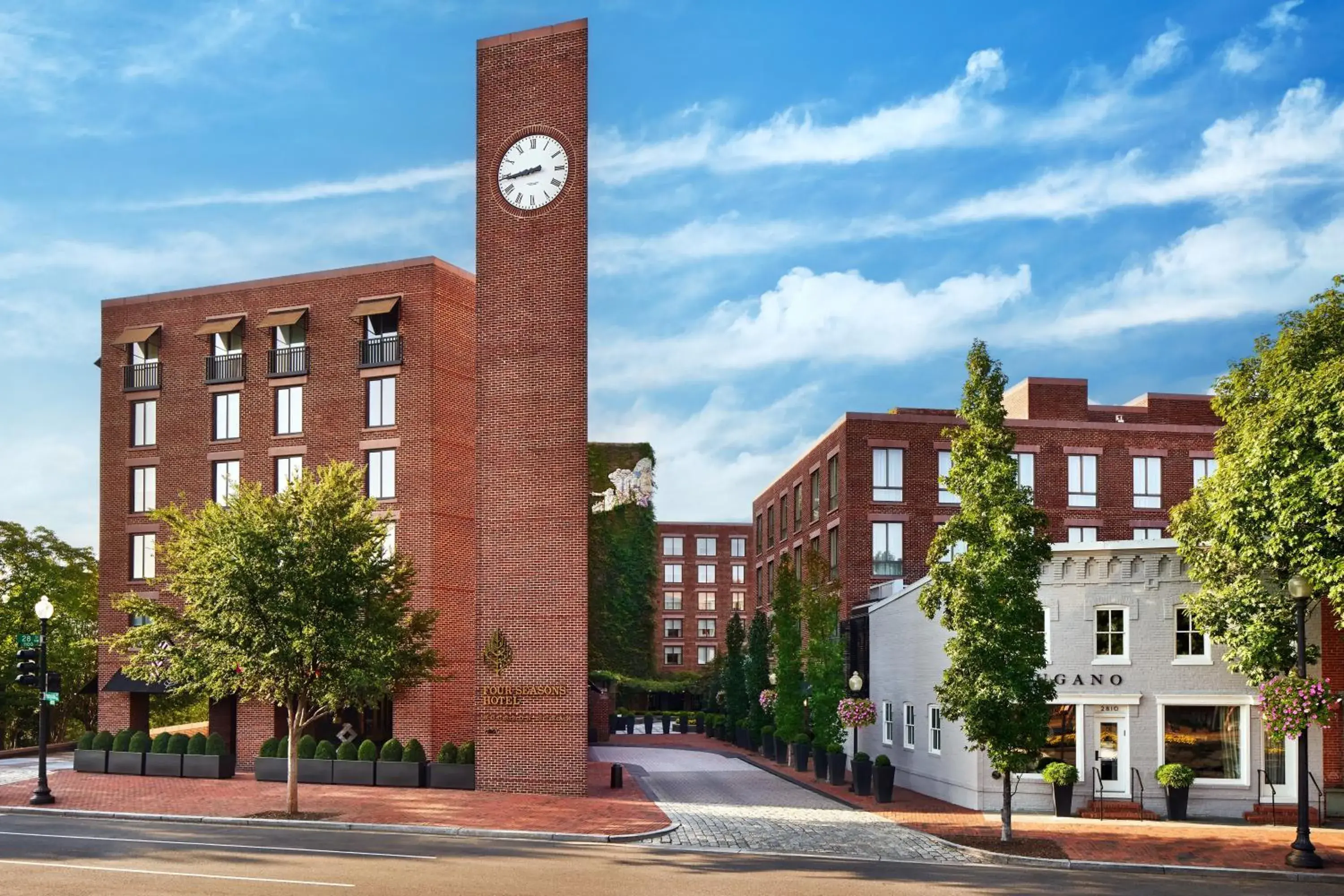Property building in Four Seasons Washington DC Property building in Four Seasons Washington DC