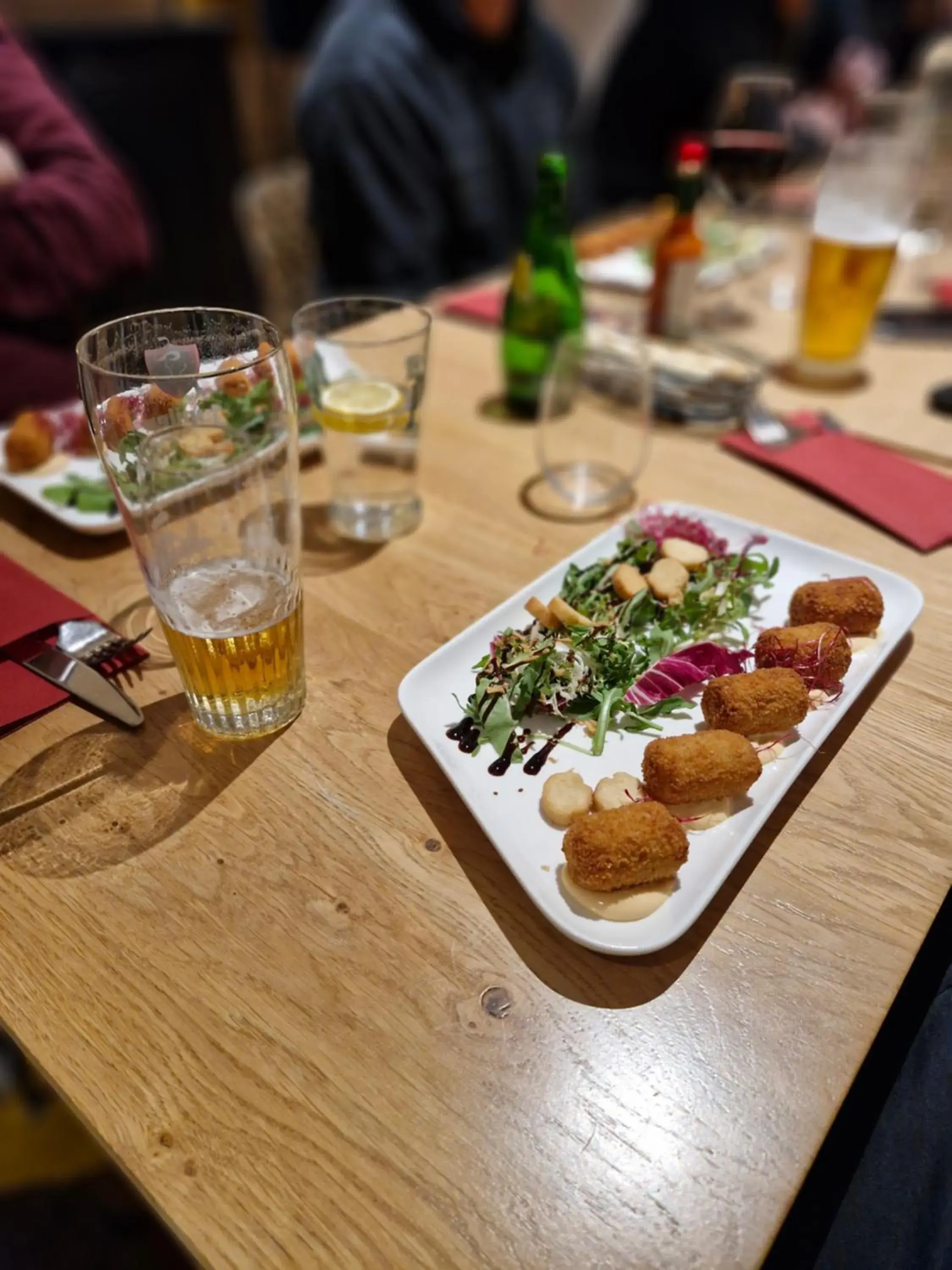 Restaurant/places to eat in Kyriad Carcassonne - Aéroport Restaurant/places to eat in Kyriad Carcassonne - Aéroport