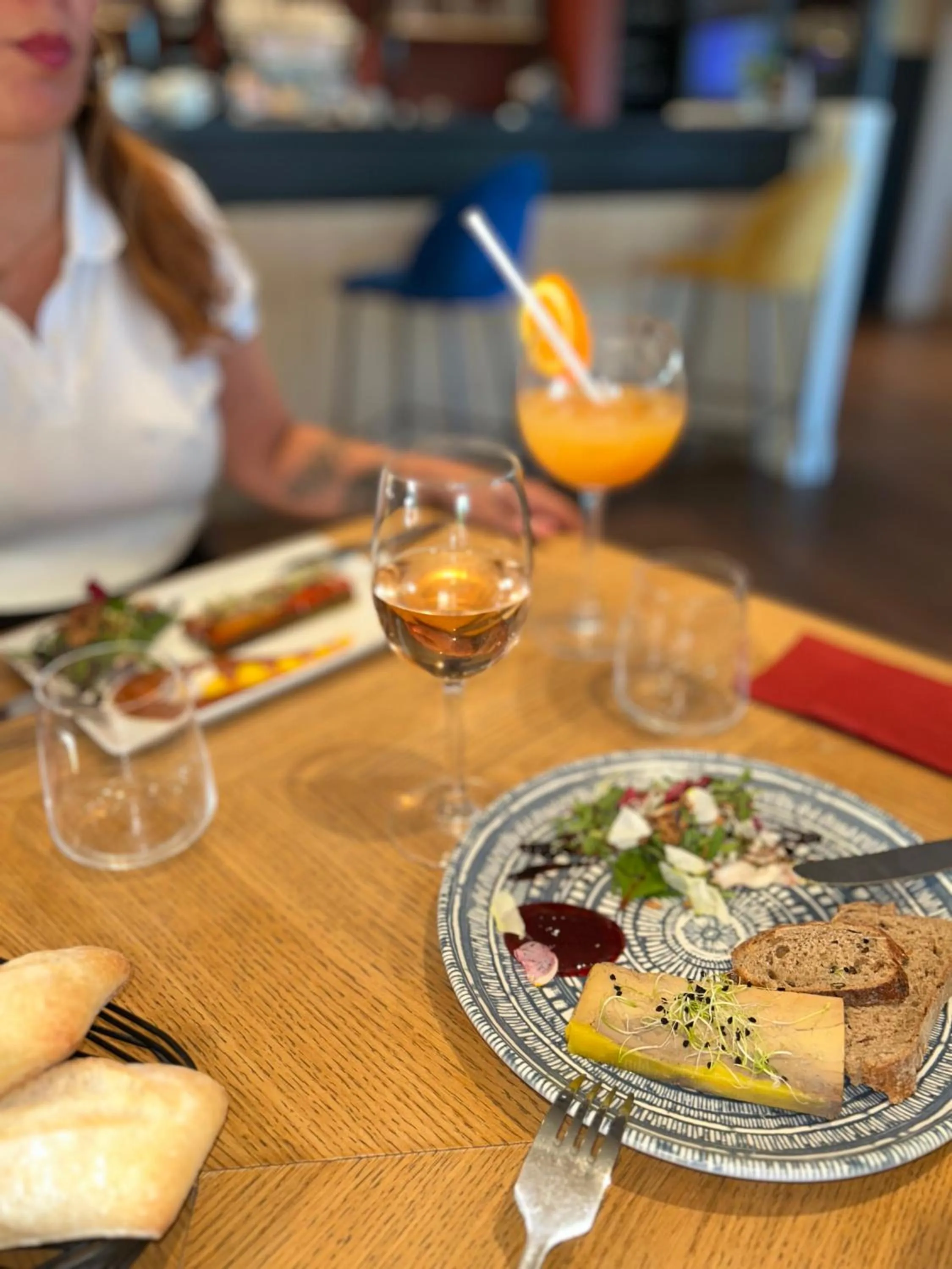 Restaurant/places to eat in Kyriad Carcassonne - Aéroport