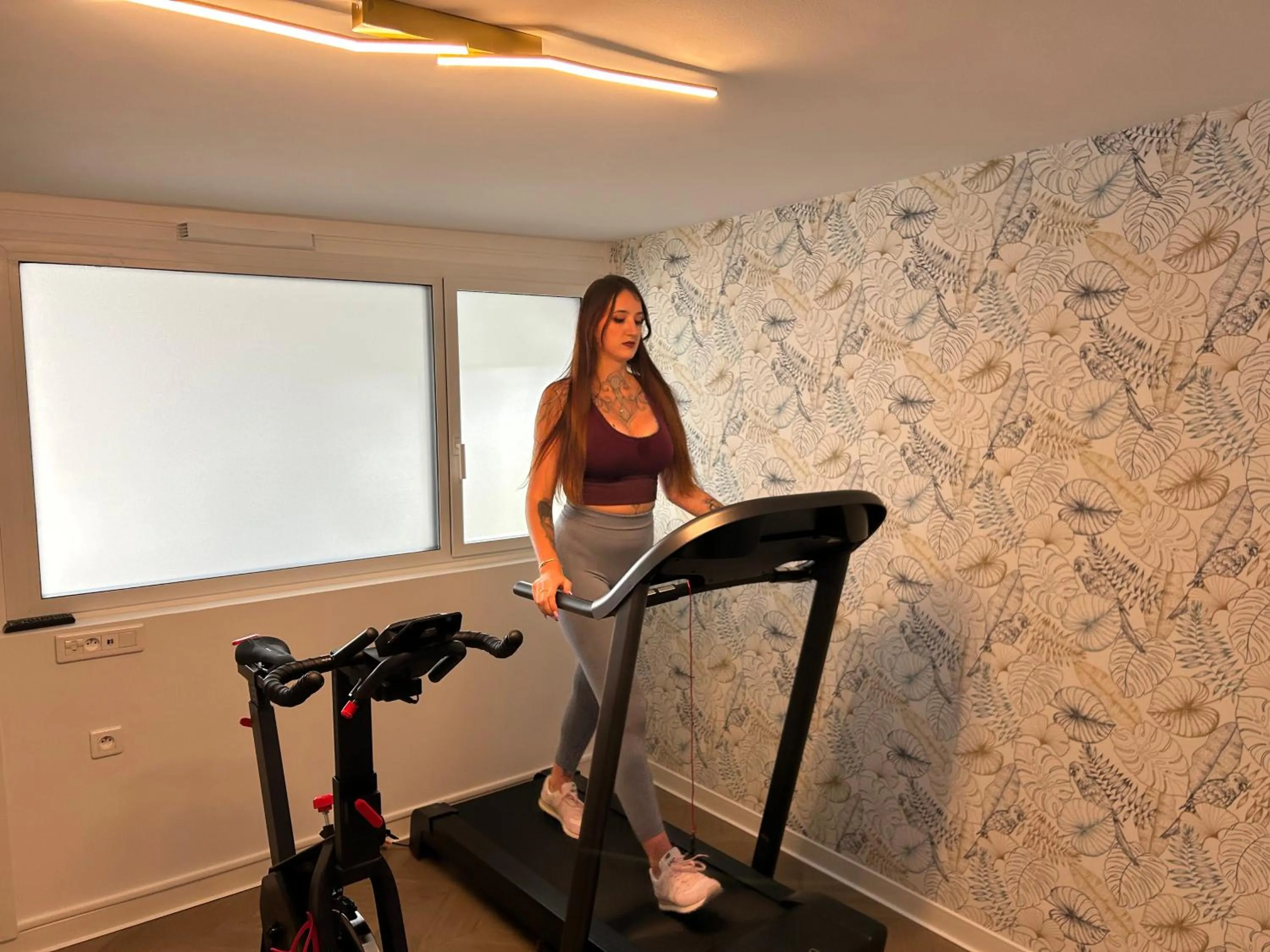 Spa and wellness centre/facilities in Kyriad Carcassonne - Aéroport