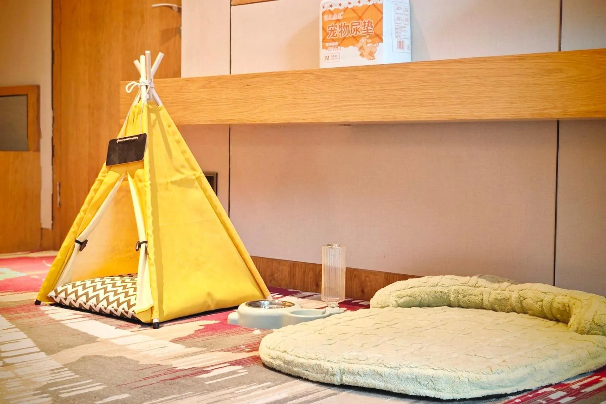 Photo of the whole room, Bed in Crowne Plaza Huzhou by IHG