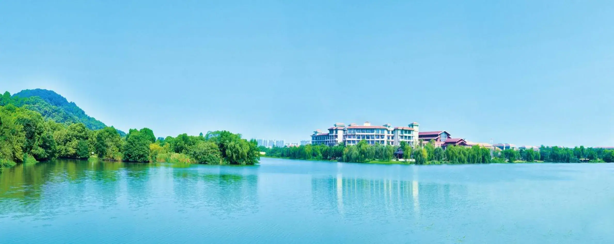 Property building in Crowne Plaza Huzhou by IHG Property building in Crowne Plaza Huzhou by IHG