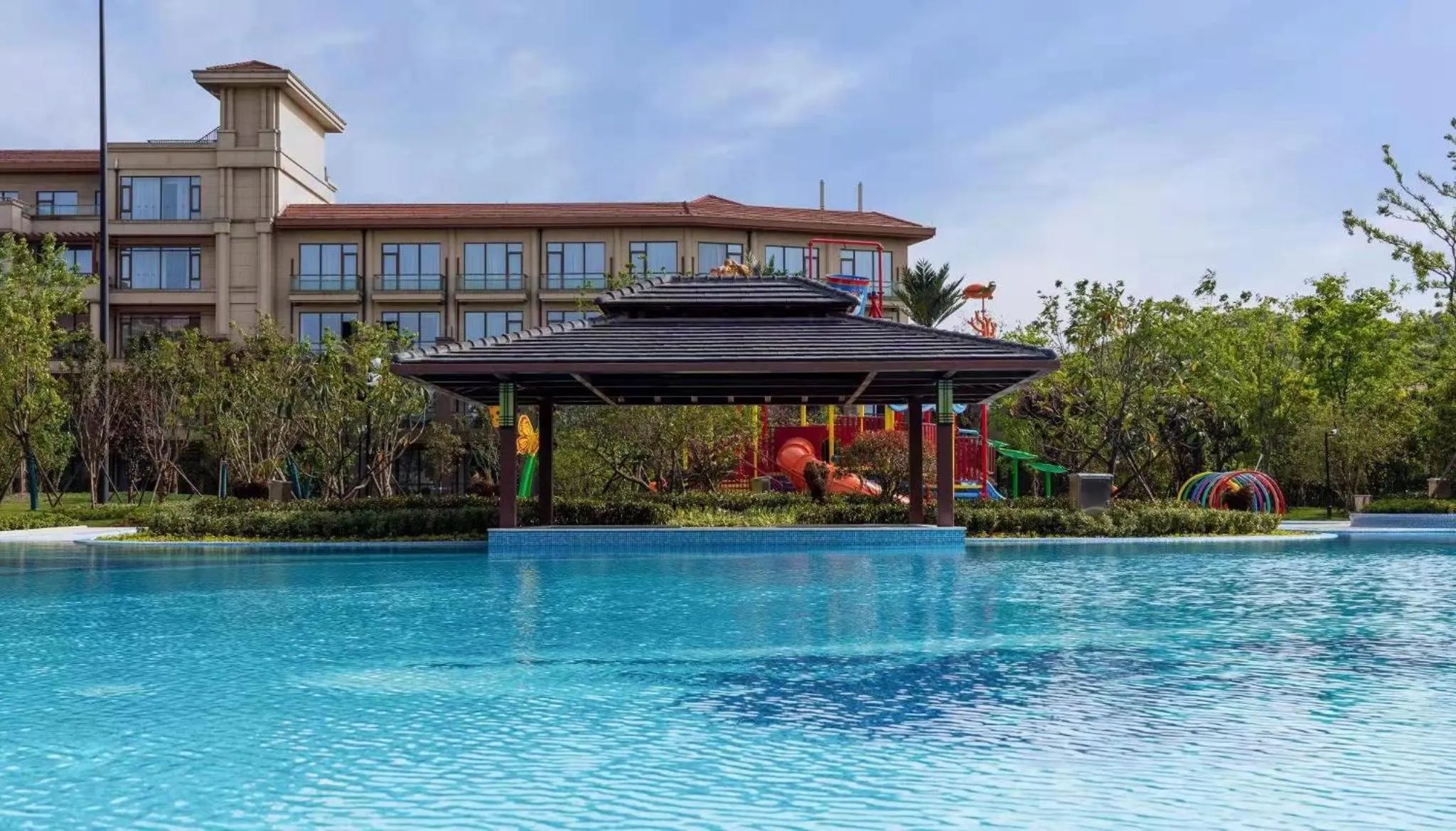 Swimming pool in Crowne Plaza Huzhou by IHG