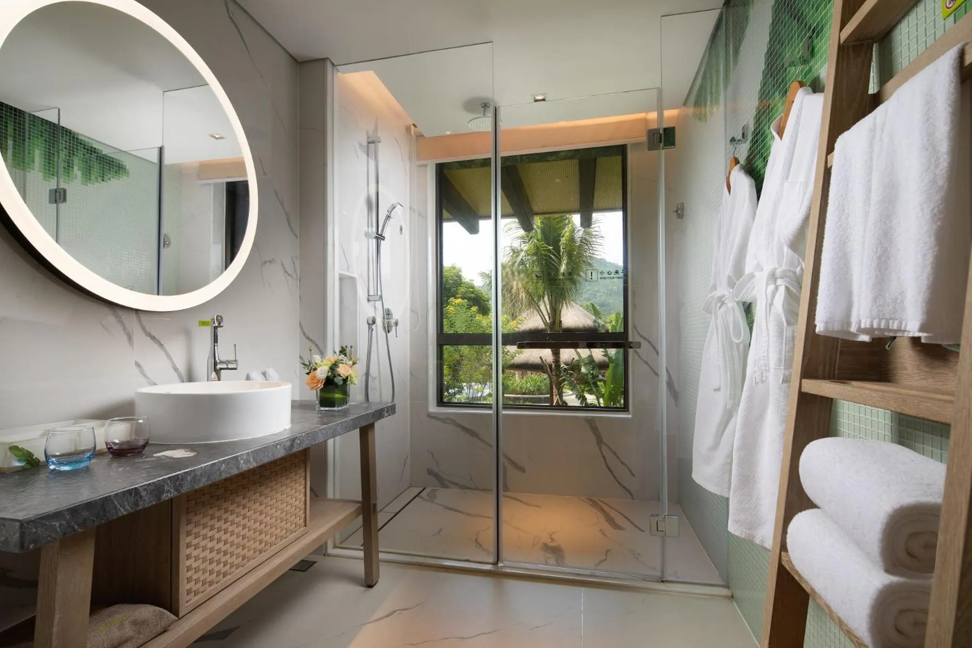 Bathroom in Holiday Inn Resort Qionghai Guantang by IHG