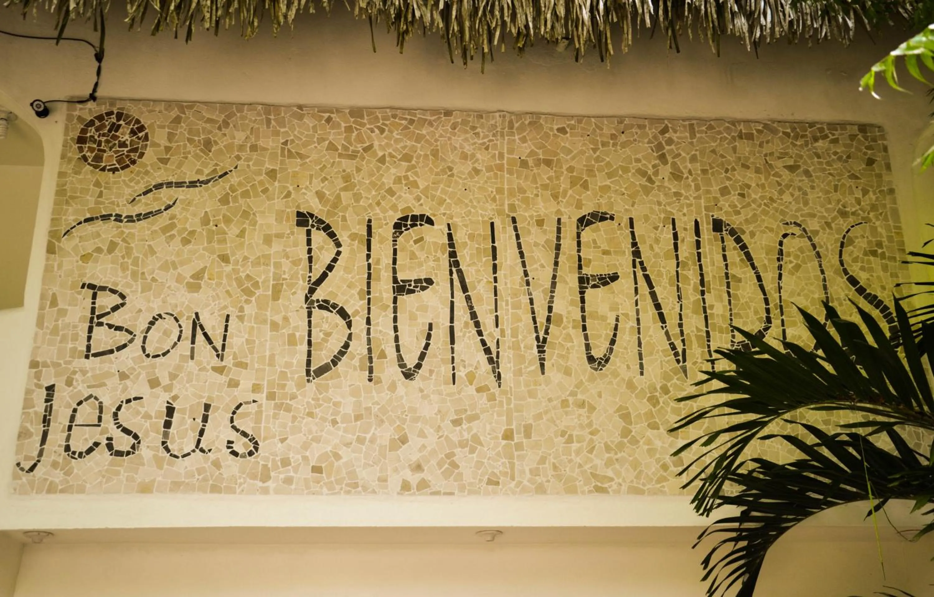 Facade/entrance in Bon Jesus Hotel