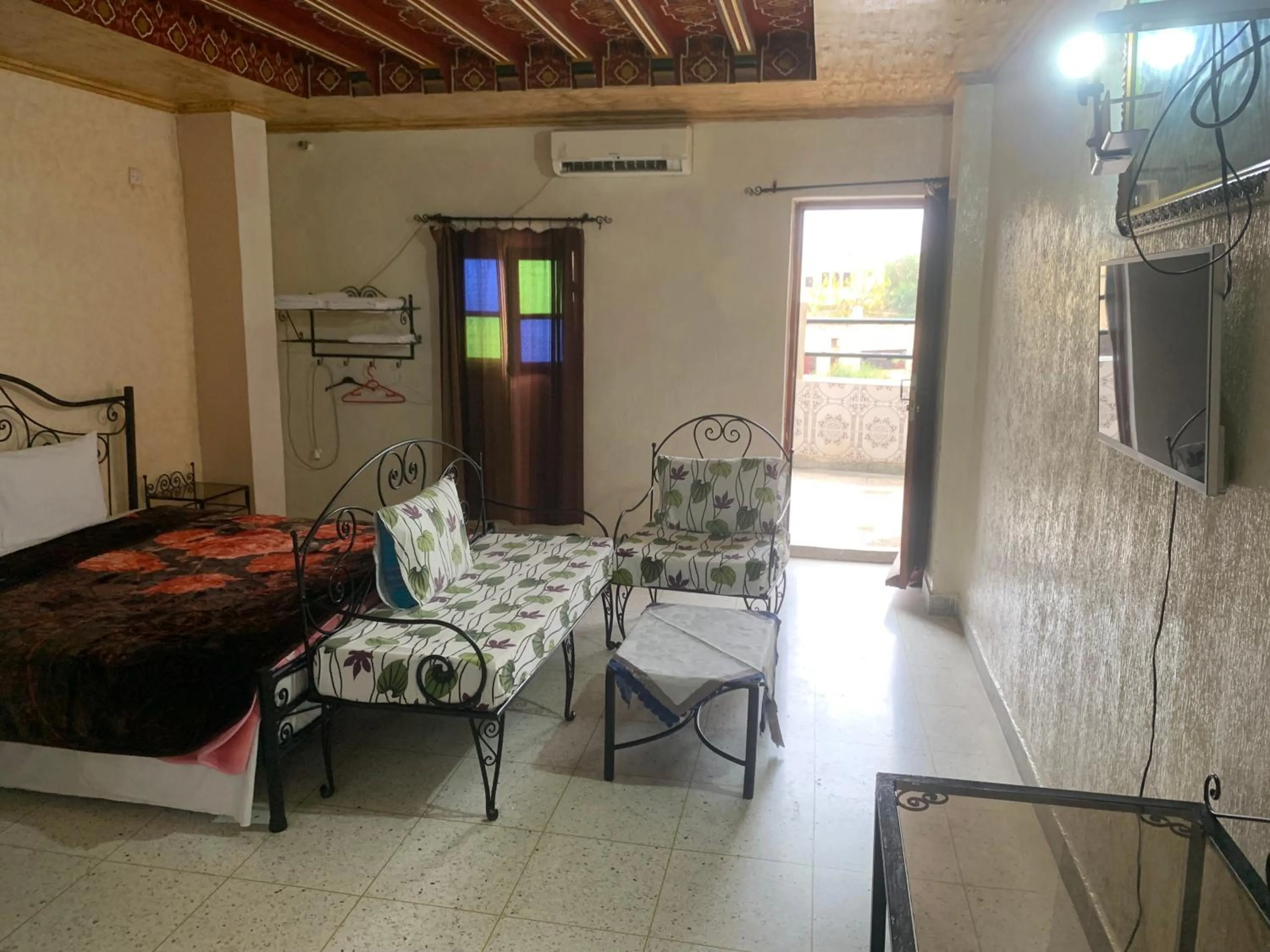 Bed in Bab Al Madina