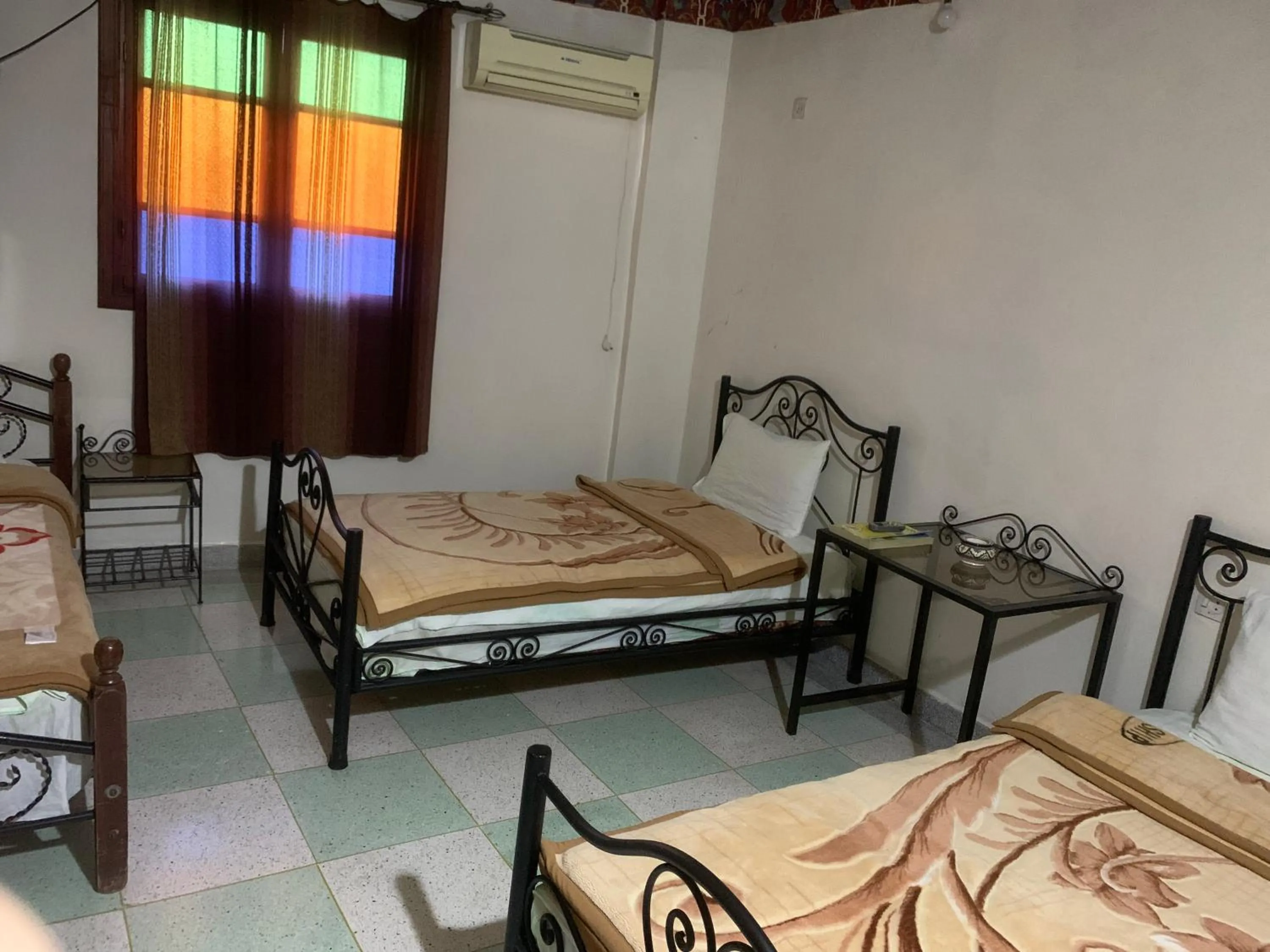 Photo of the whole room, Bed in Bab Al Madina