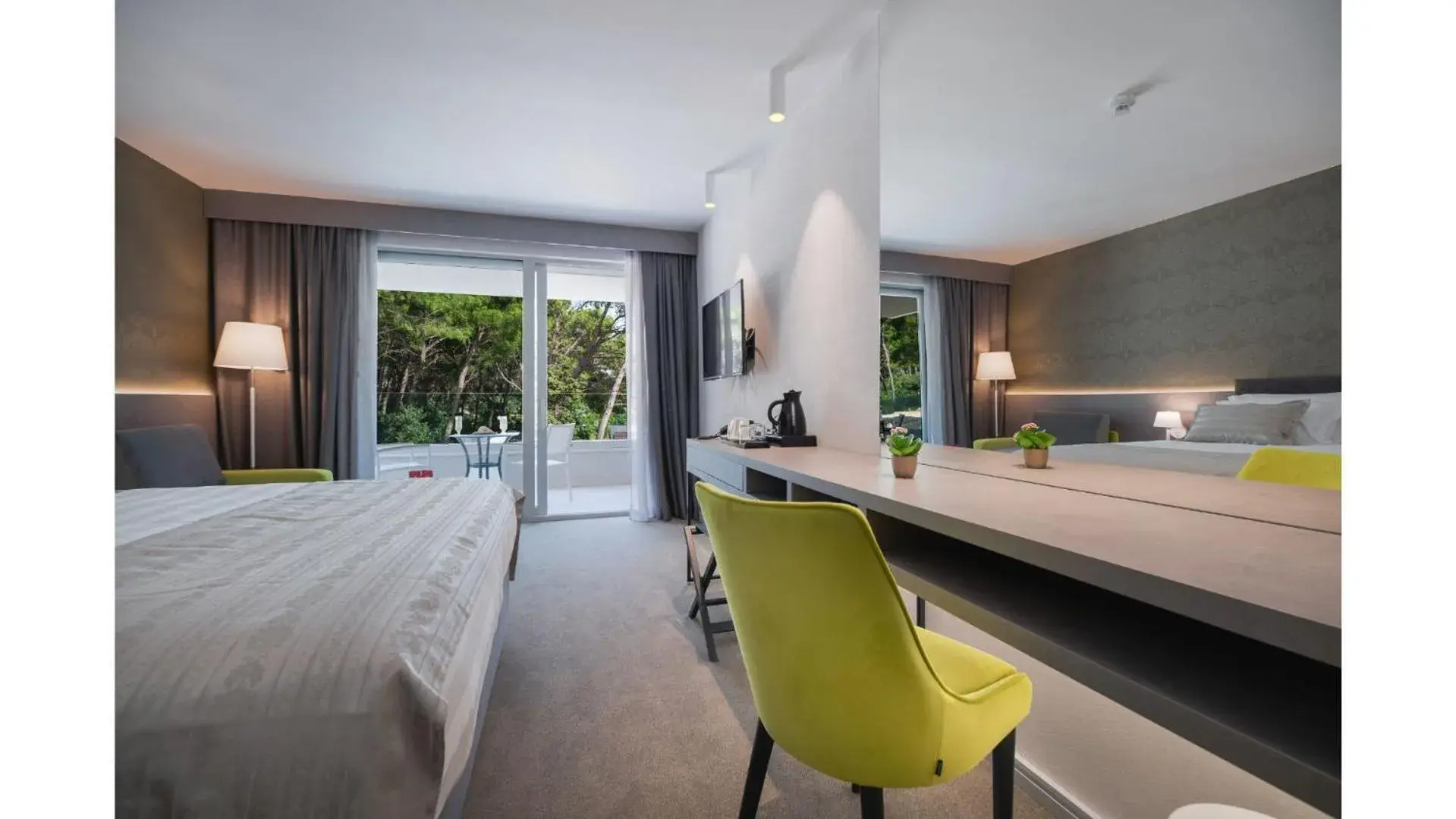 Bed in Boutique Hotel Mirjam Bed in Boutique Hotel Mirjam