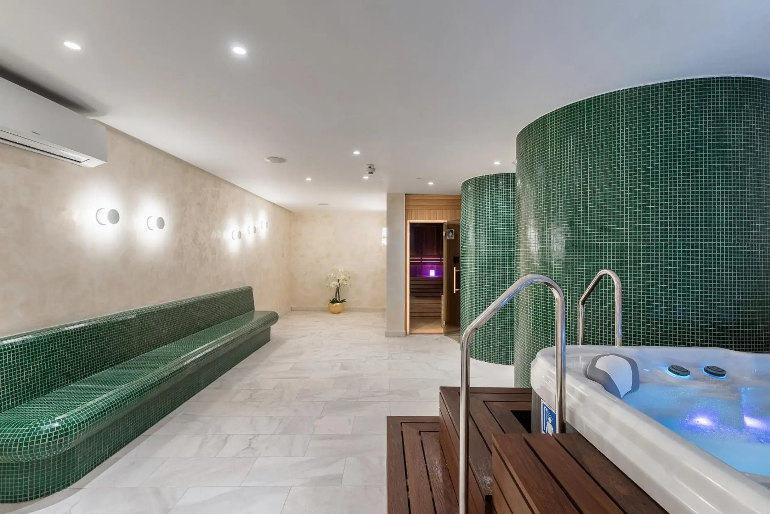 Property building in Boutique Hotel Mirjam Property building in Boutique Hotel Mirjam