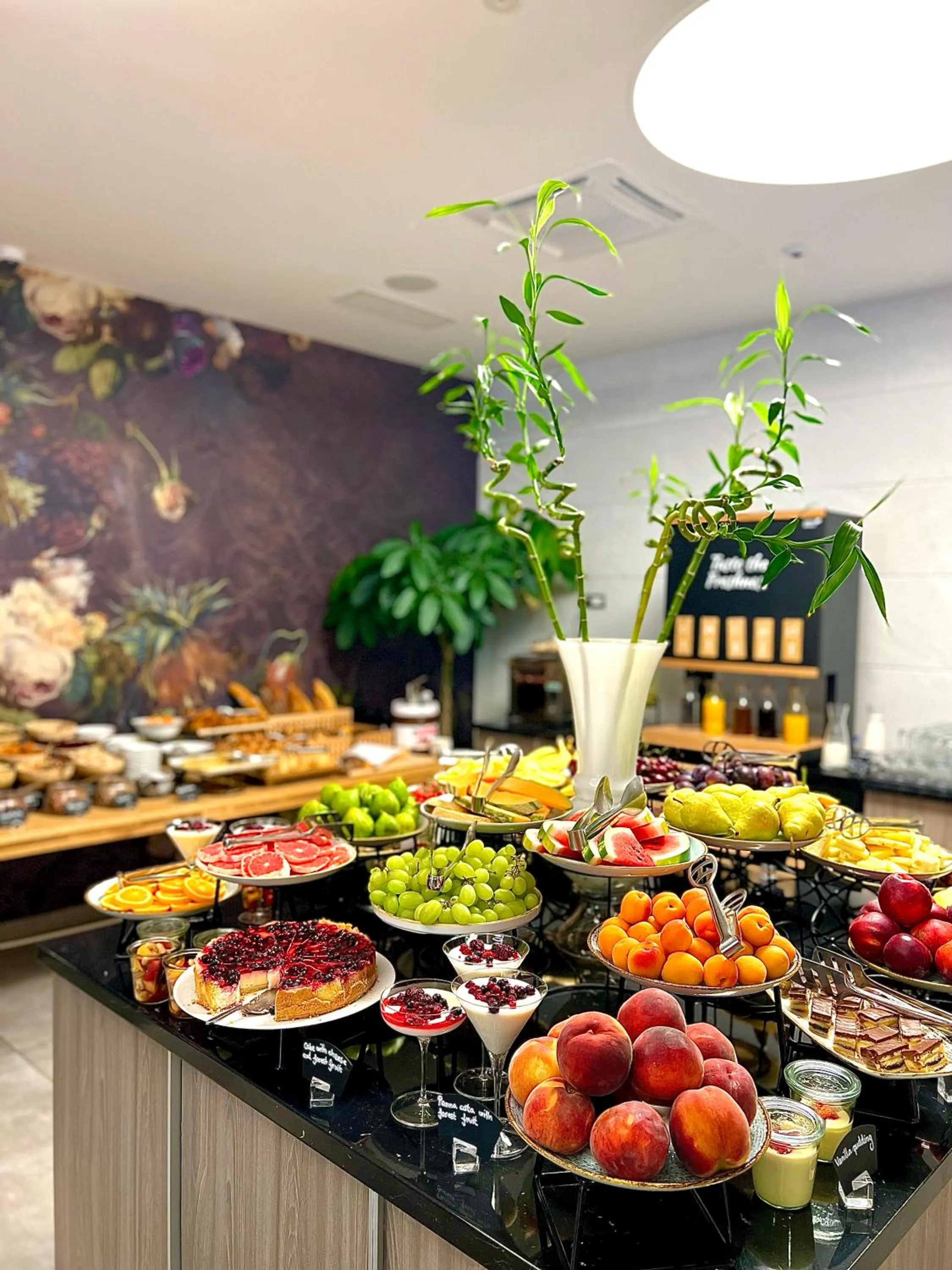 Food and drinks in Boutique Hotel Mirjam