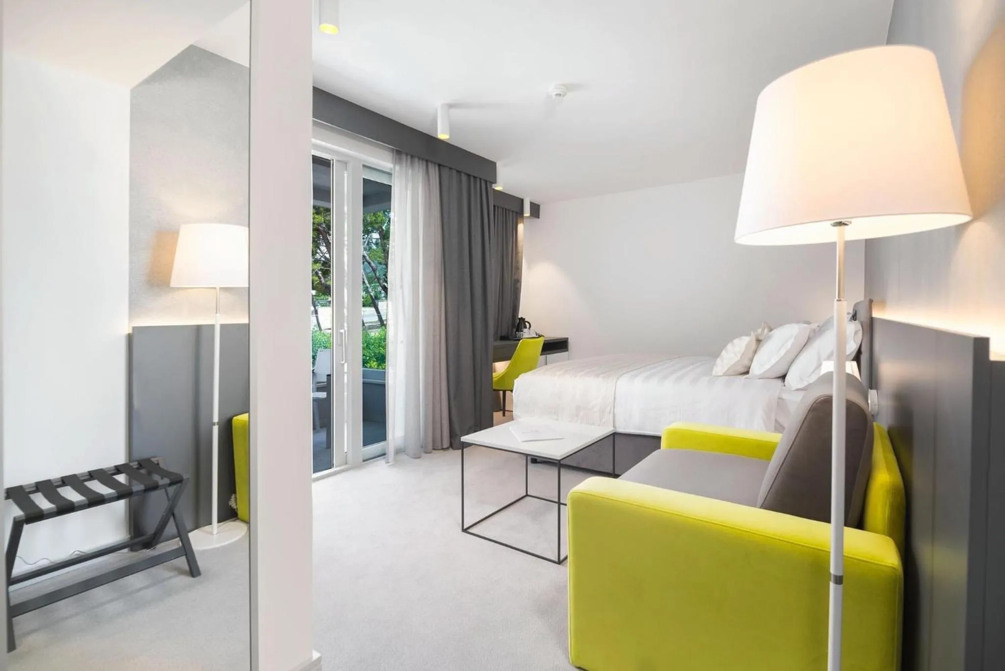 Bed in Boutique Hotel Mirjam