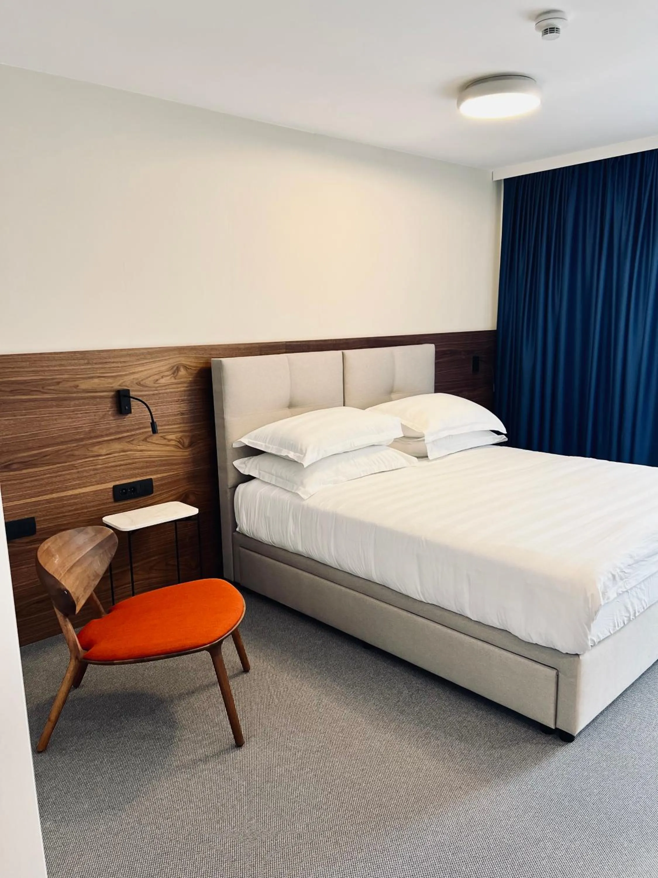 Bed in Boutique Hotel Mirjam