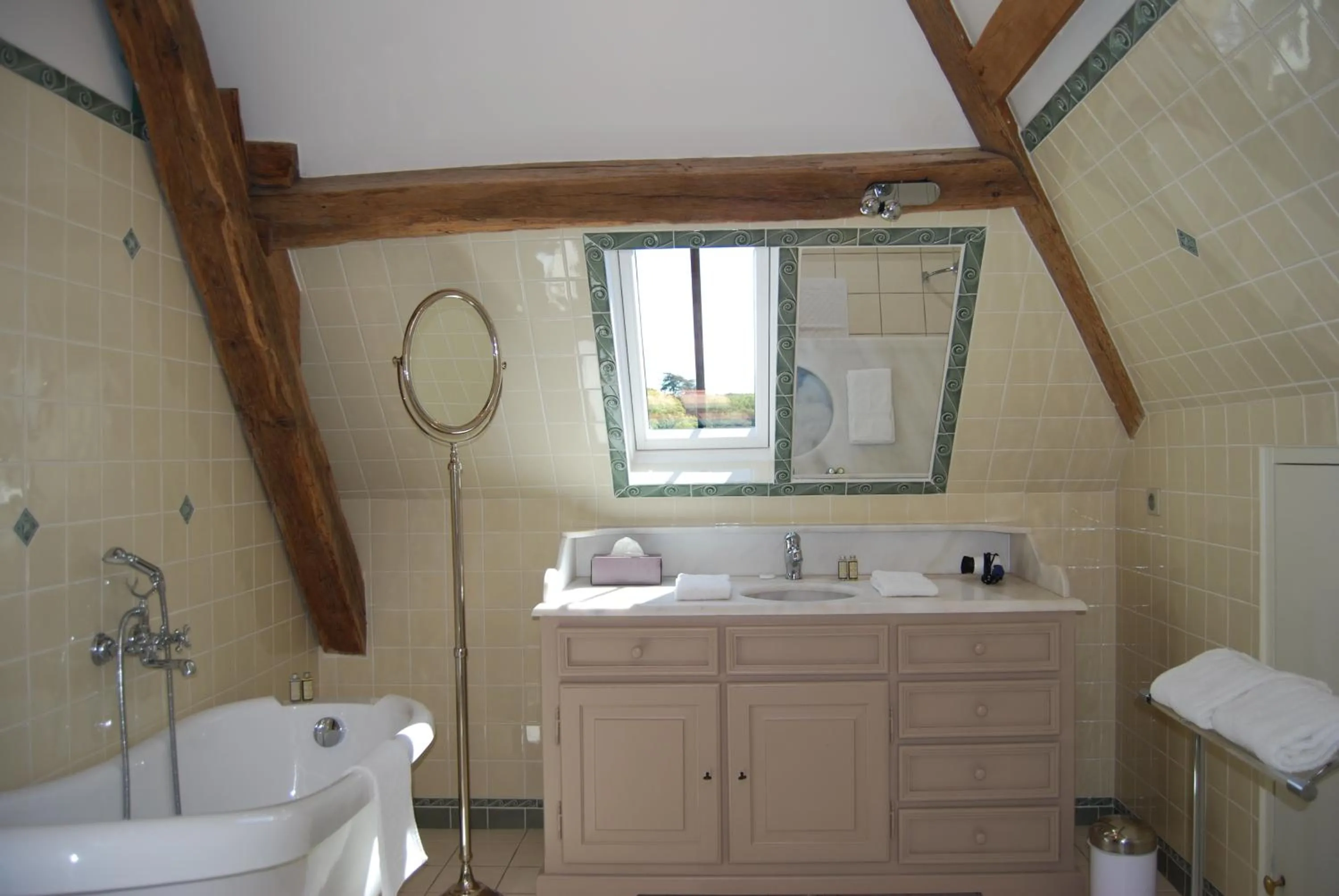 Bathroom in Chateau des Arpentis