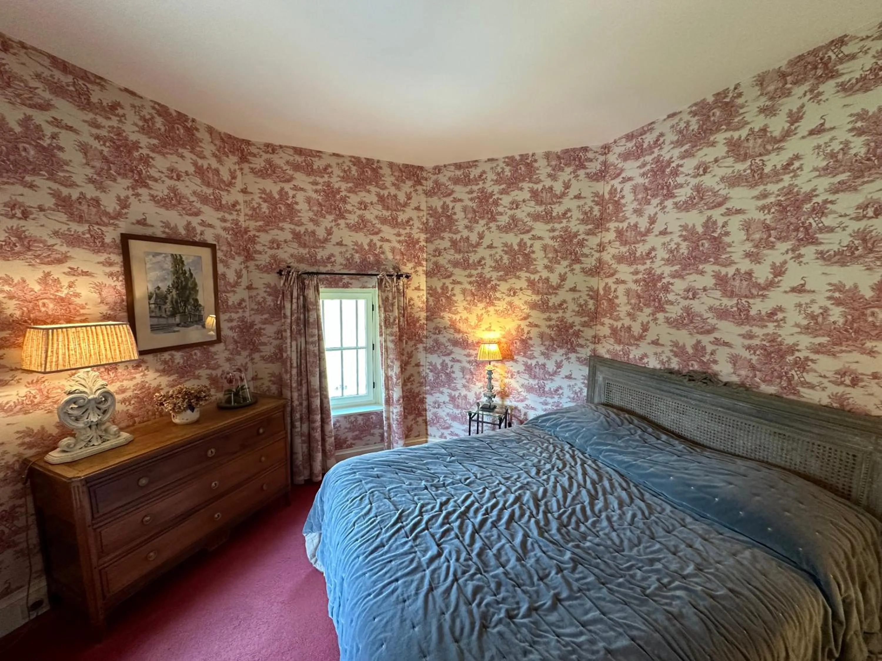 Bedroom, Bed in Chateau des Arpentis