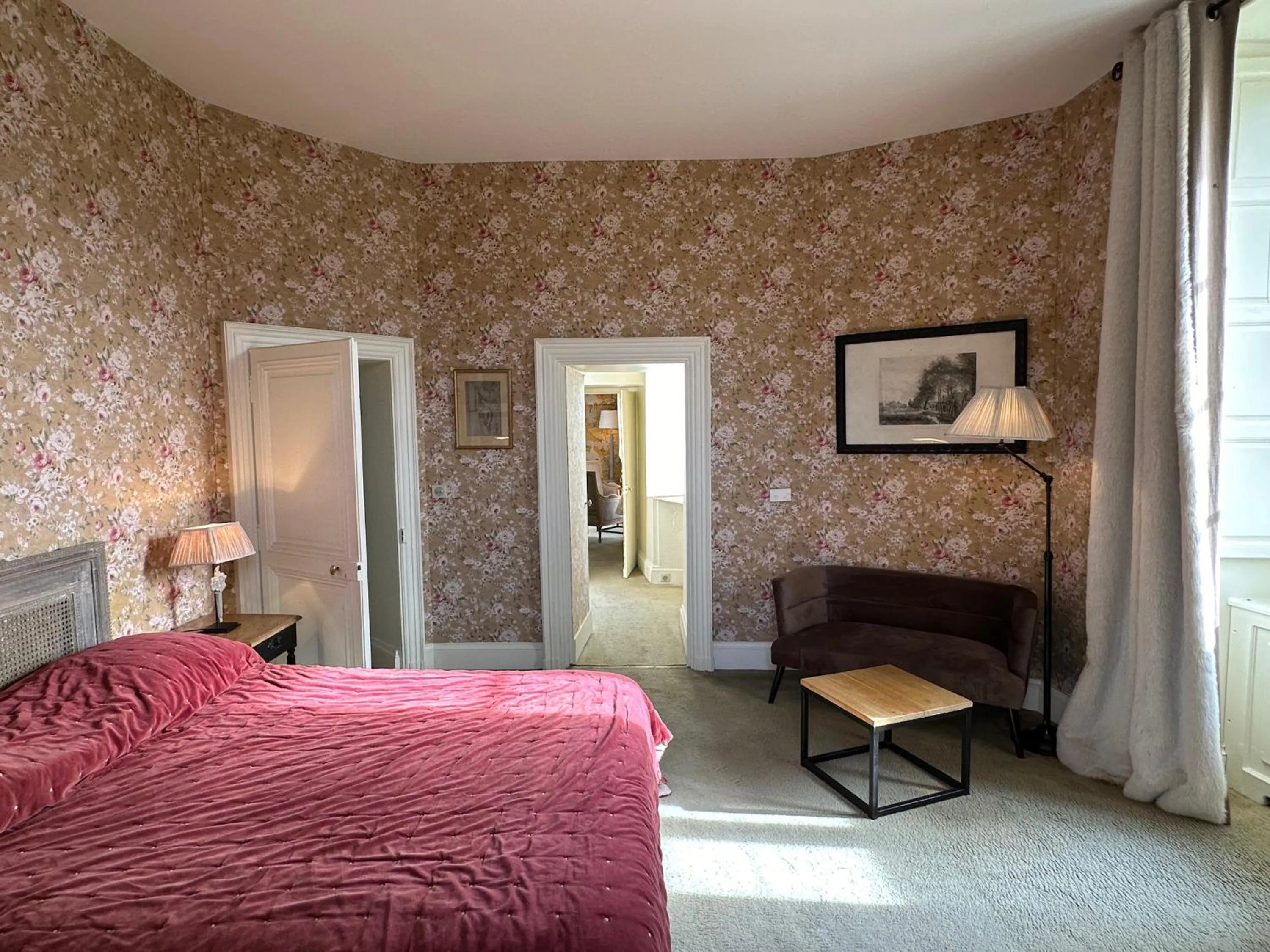 Bed in Chateau des Arpentis