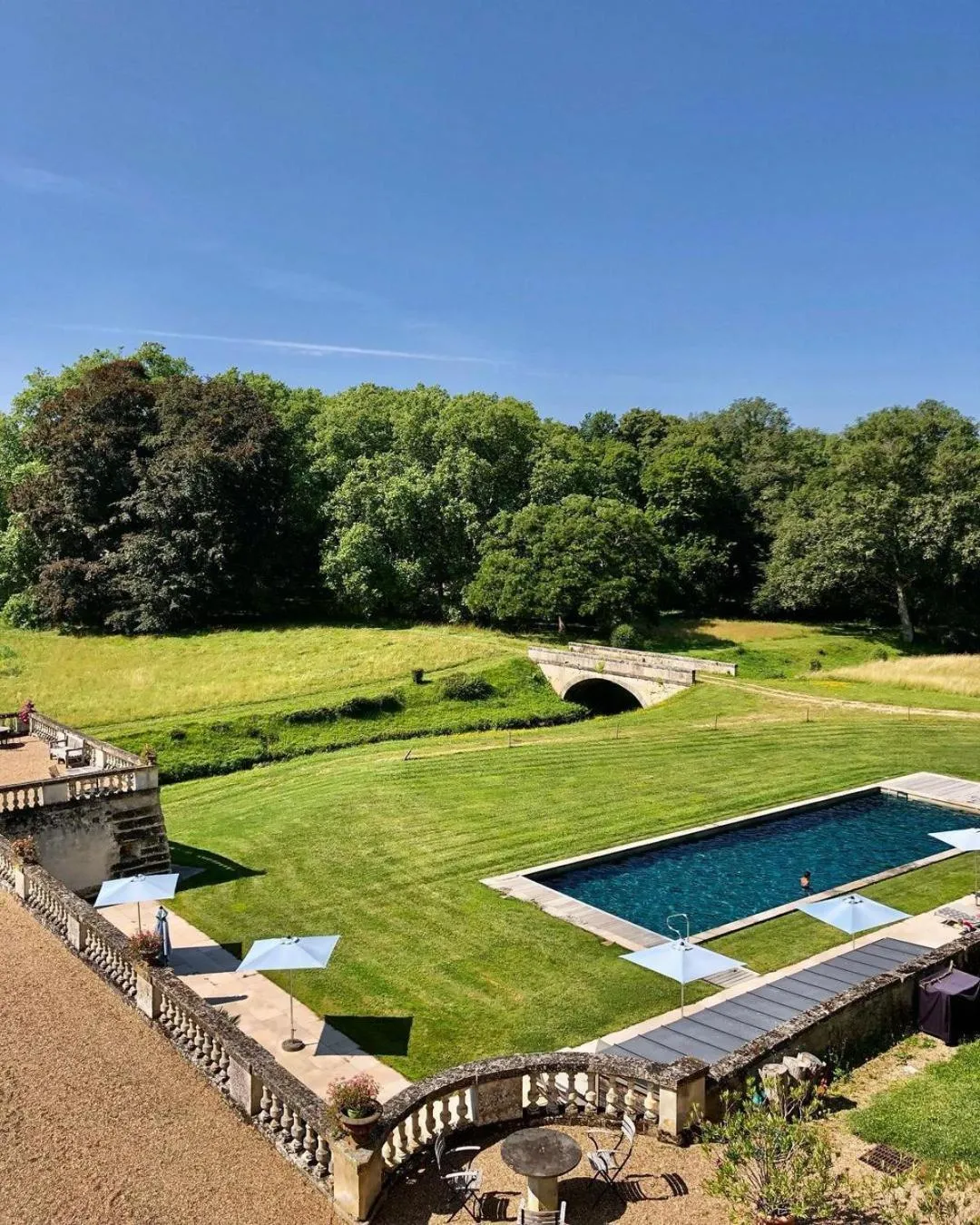 Day in Chateau des Arpentis