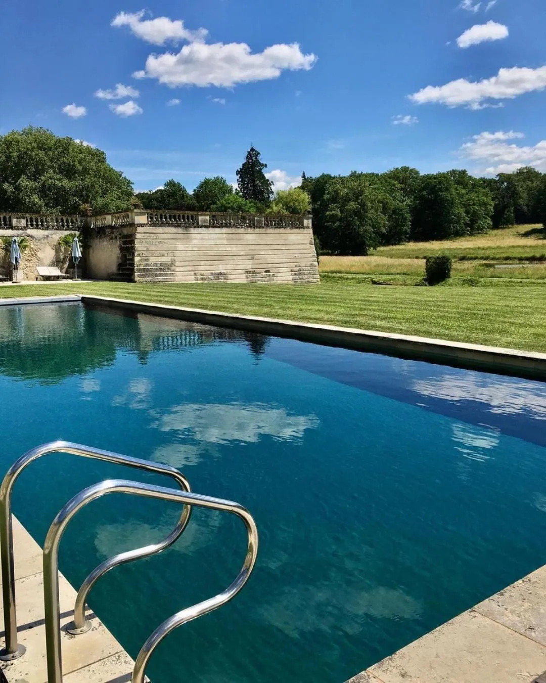 Day in Chateau des Arpentis