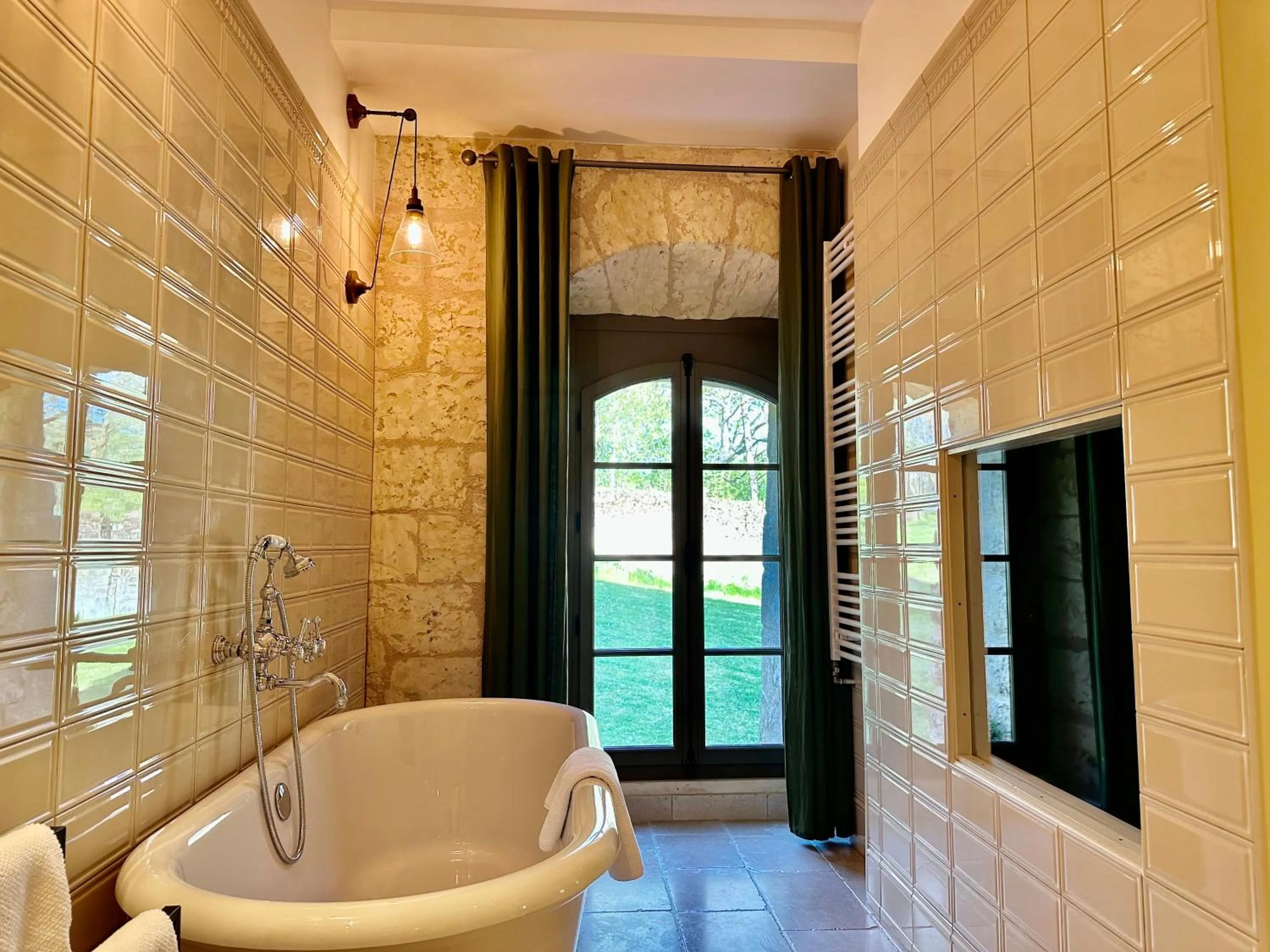 Bathroom in Chateau des Arpentis