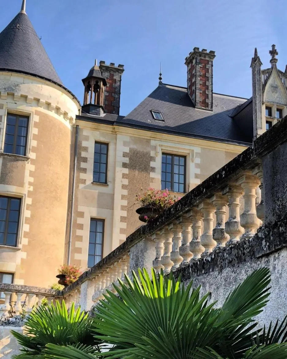 Property building in Chateau des Arpentis