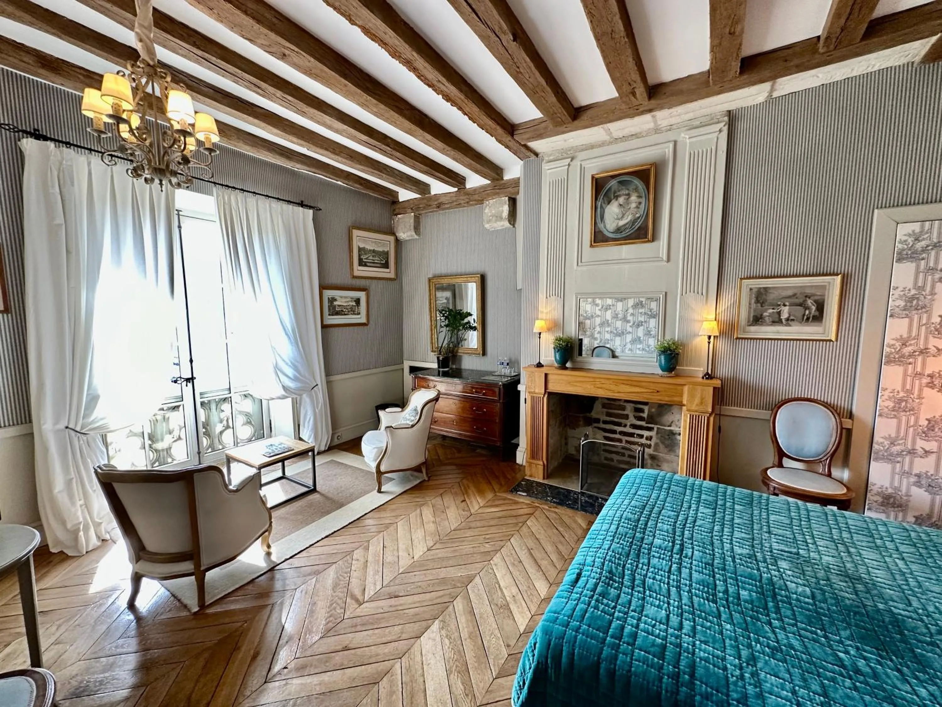 Bed in Chateau des Arpentis