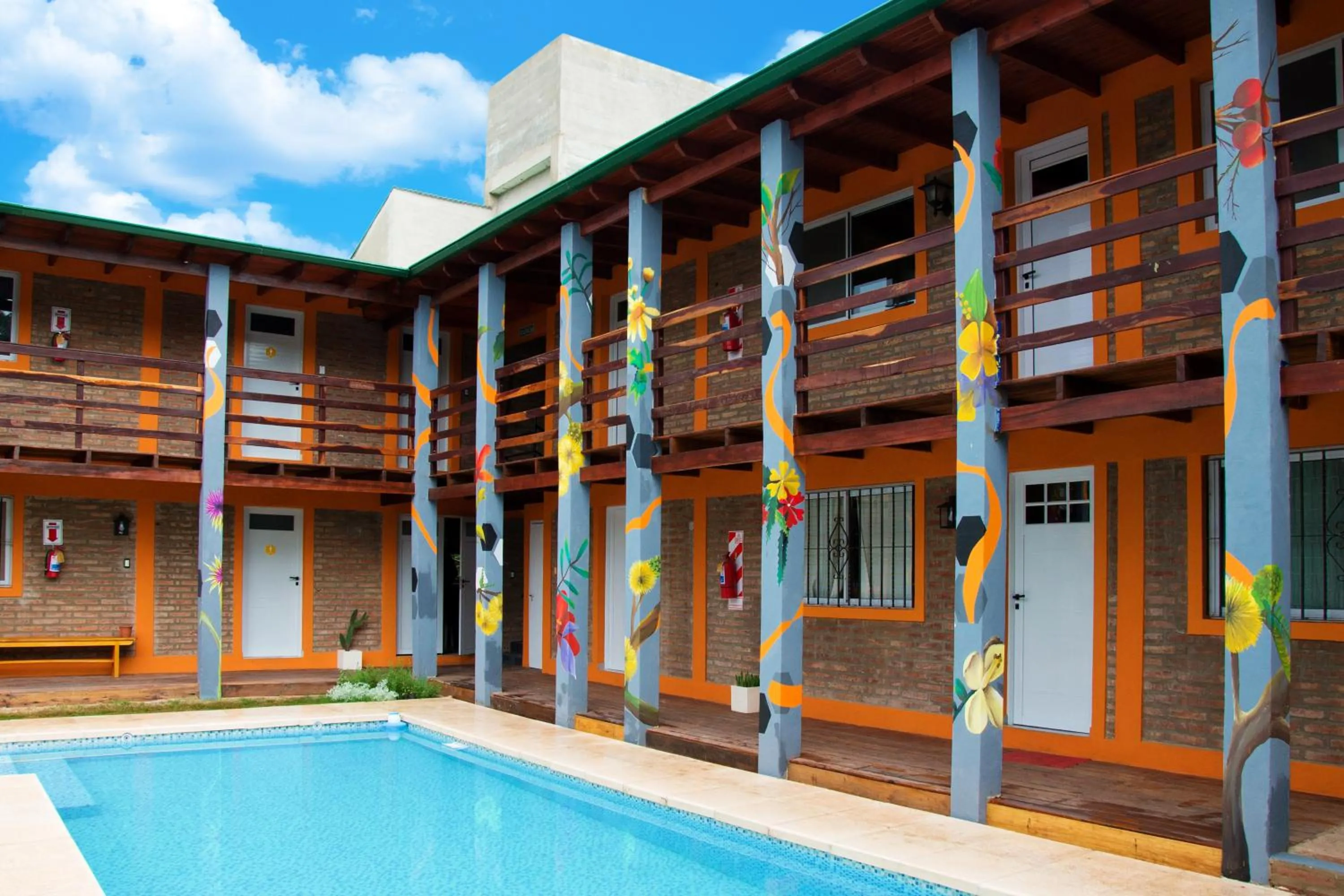 Eirú Hostel