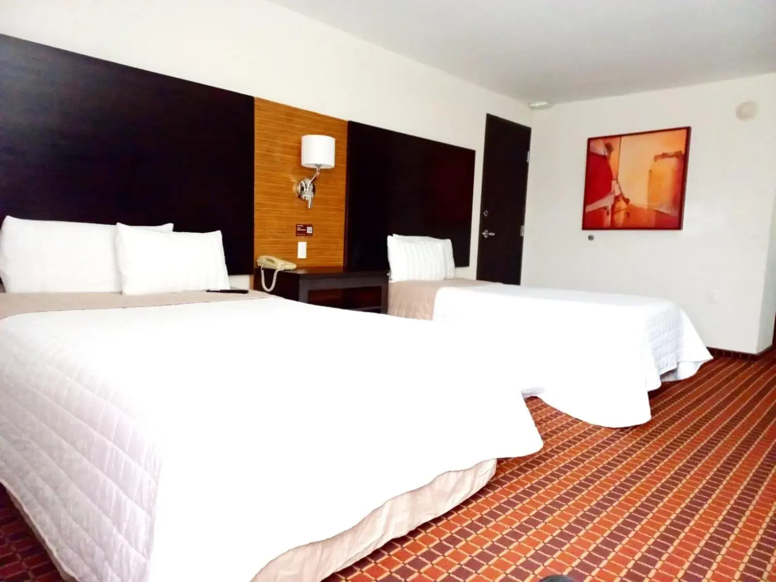 Queen Room - Disability Access in Paris FC Hotel Queen Room - Disability Access in Paris FC Hotel