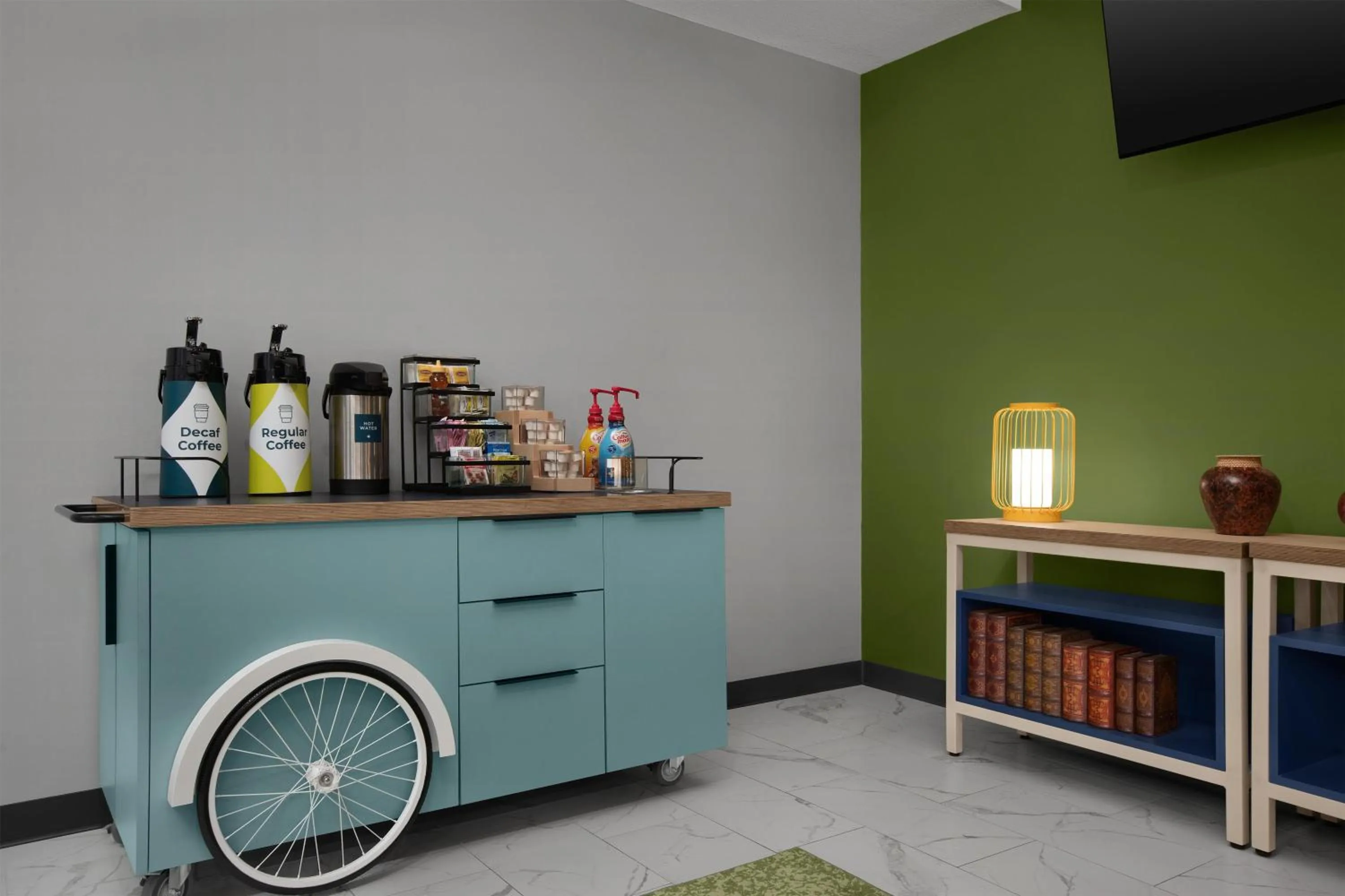 Lobby or reception in Spark by Hilton Washington Meadowlands Blvd