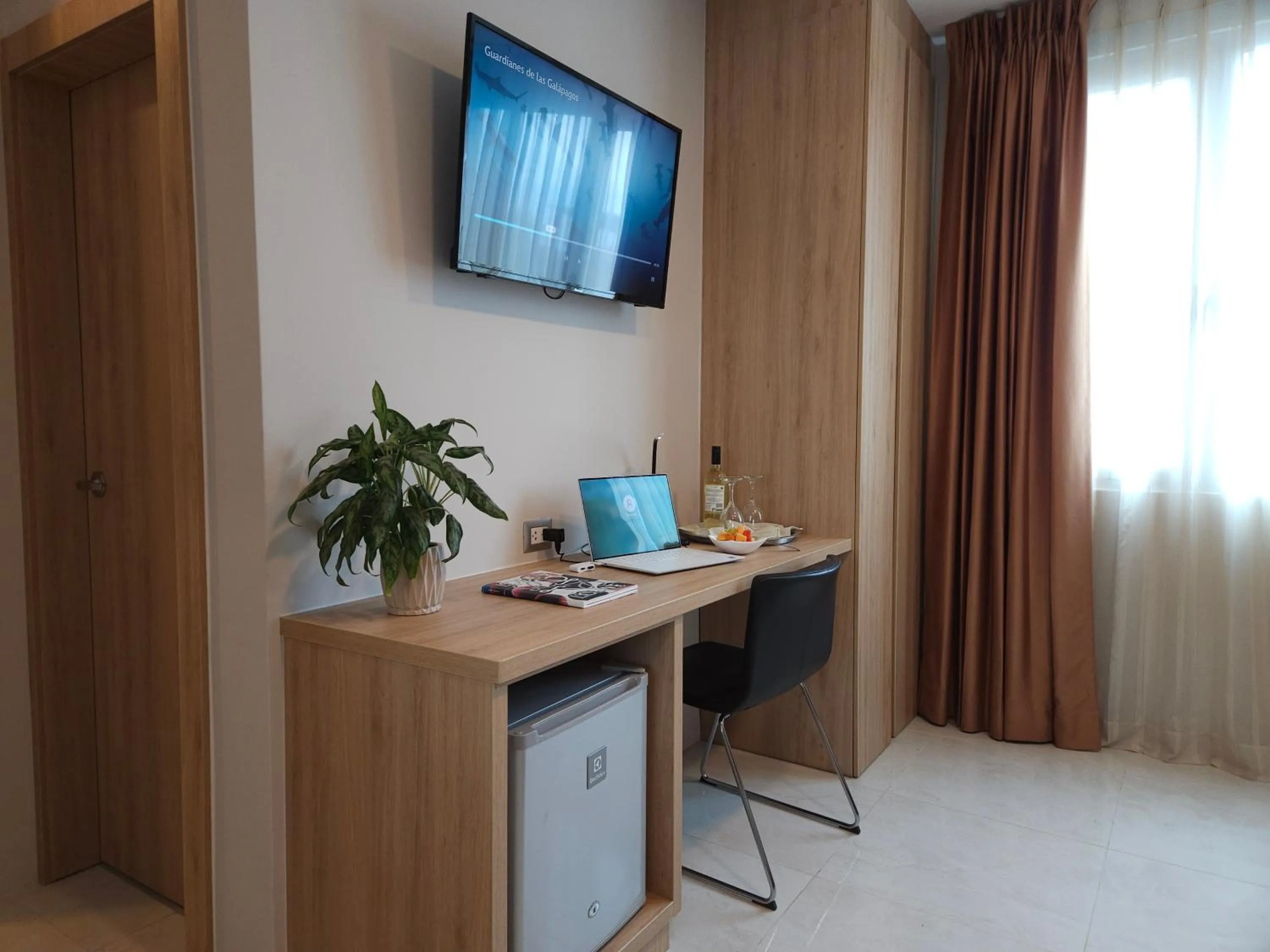 TV and multimedia in Hotel Perla Spondylus