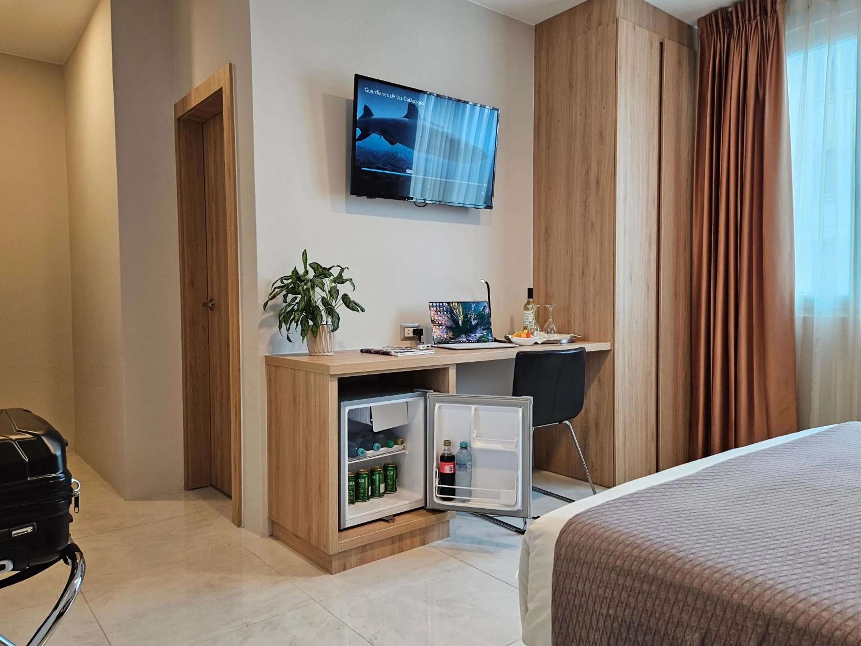 TV and multimedia, Bed in Hotel Perla Spondylus