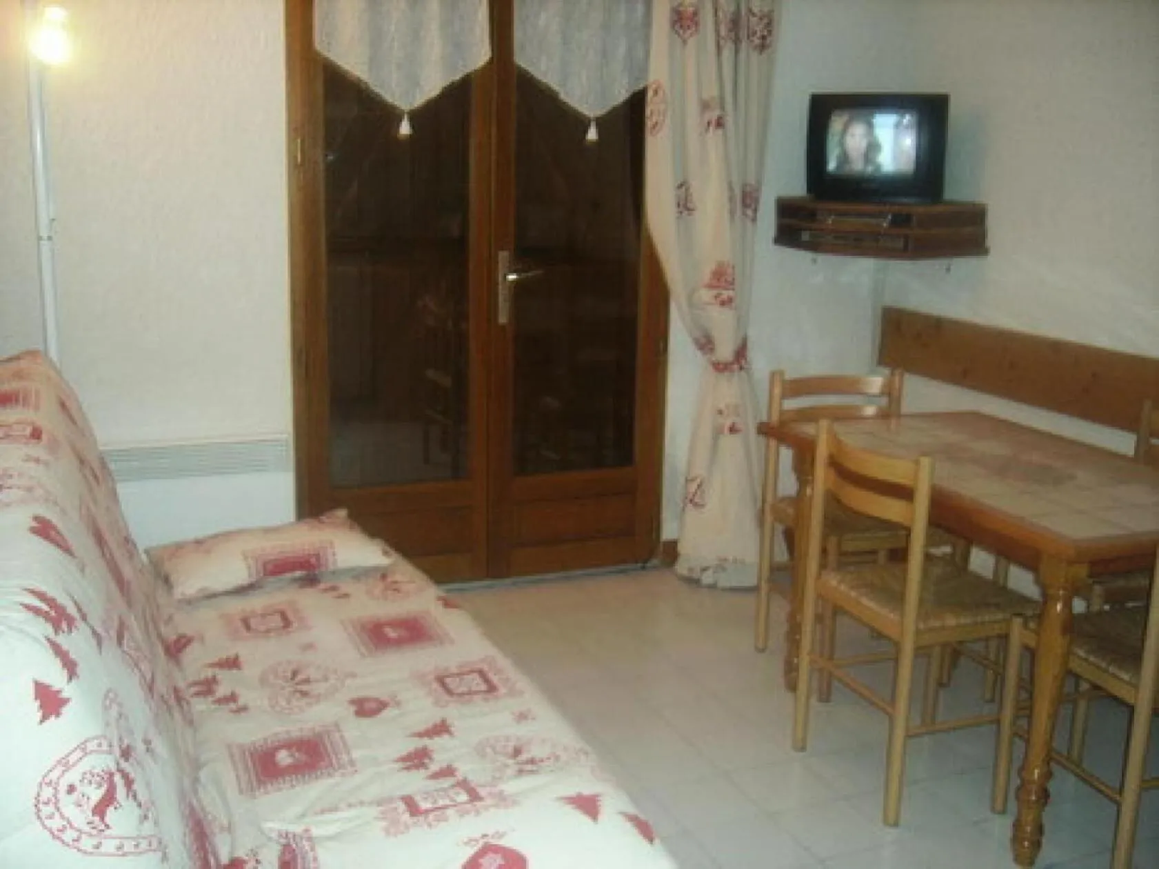 Appartement 4 pers. avec balcon vue montagne - 2 Pièces 5 personnes MAE-0642