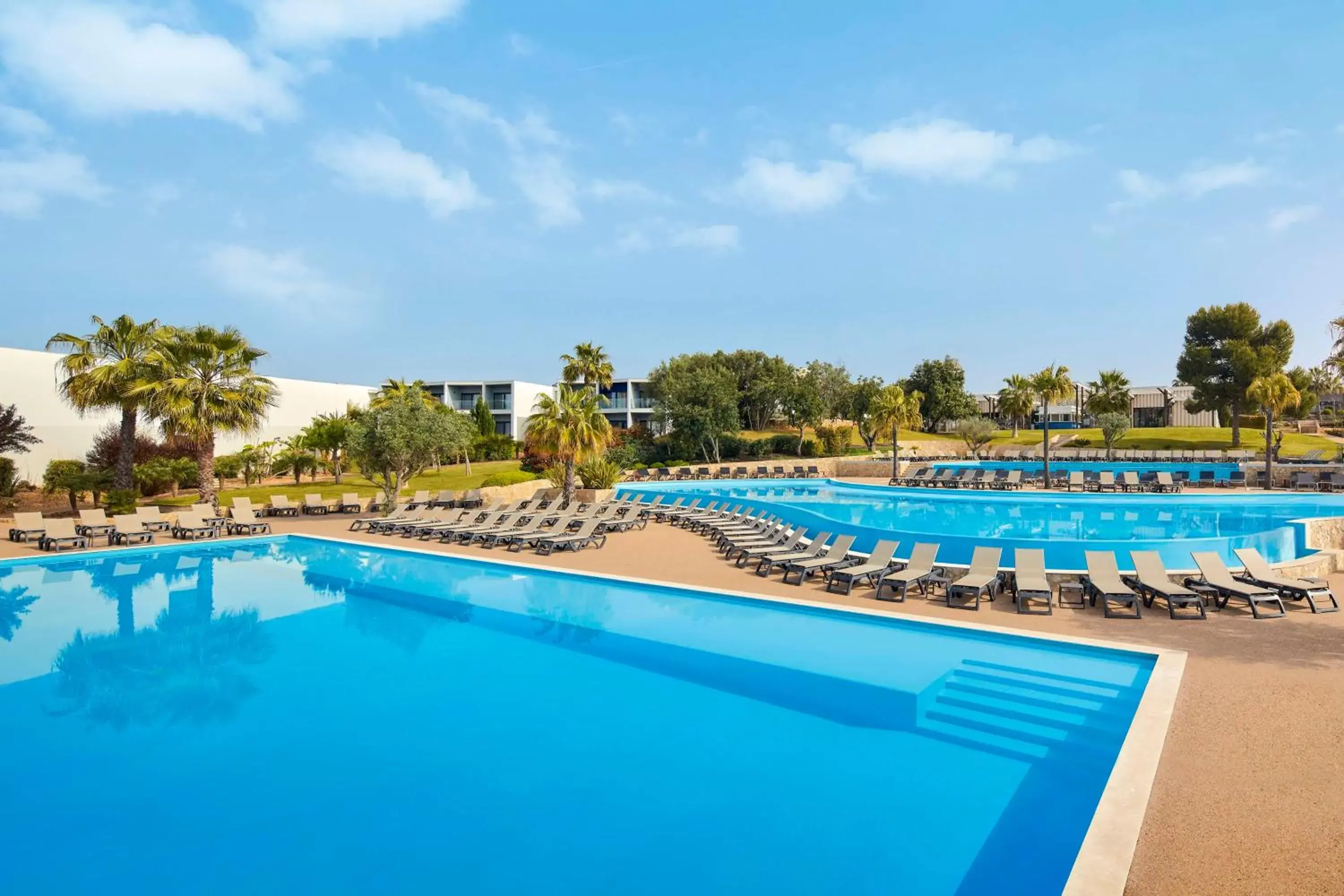 Pool view in Tivoli Alvor Algarve - All Inclusive Resort Pool view in Tivoli Alvor Algarve - All Inclusive Resort