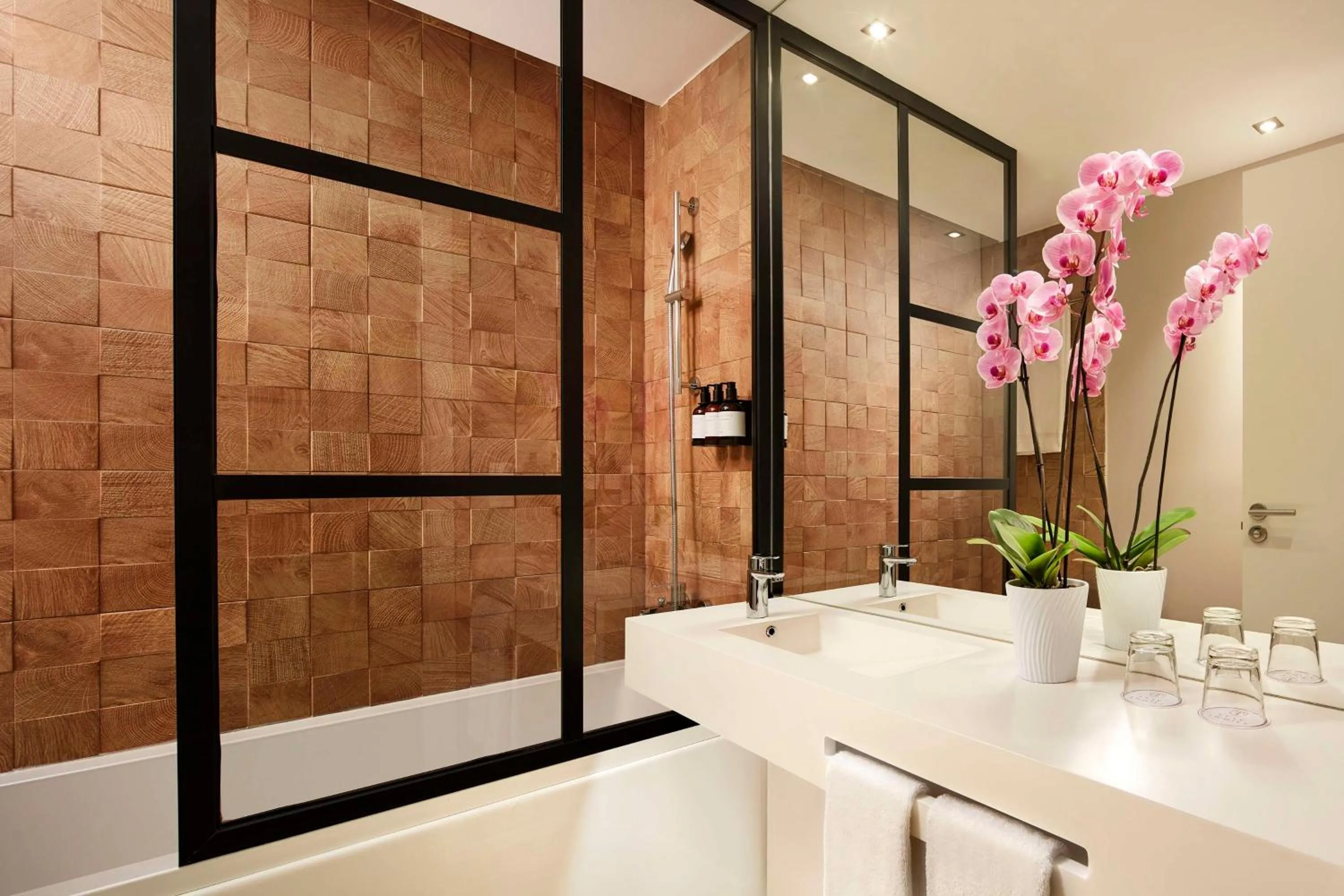 Bathroom in Tivoli Alvor Algarve - All Inclusive Resort