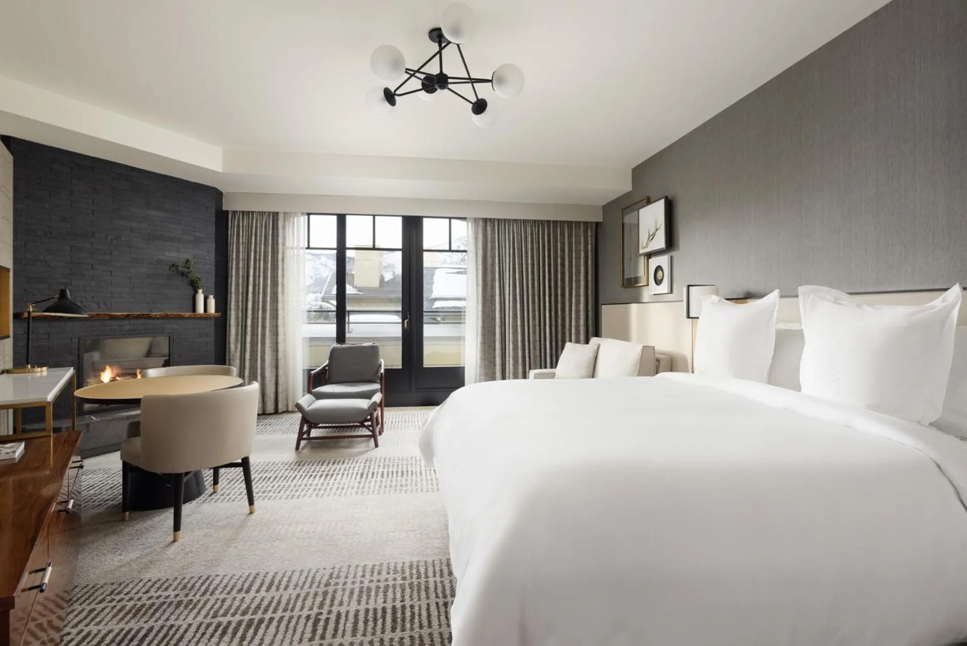 Bed in Four Seasons Resort Vail