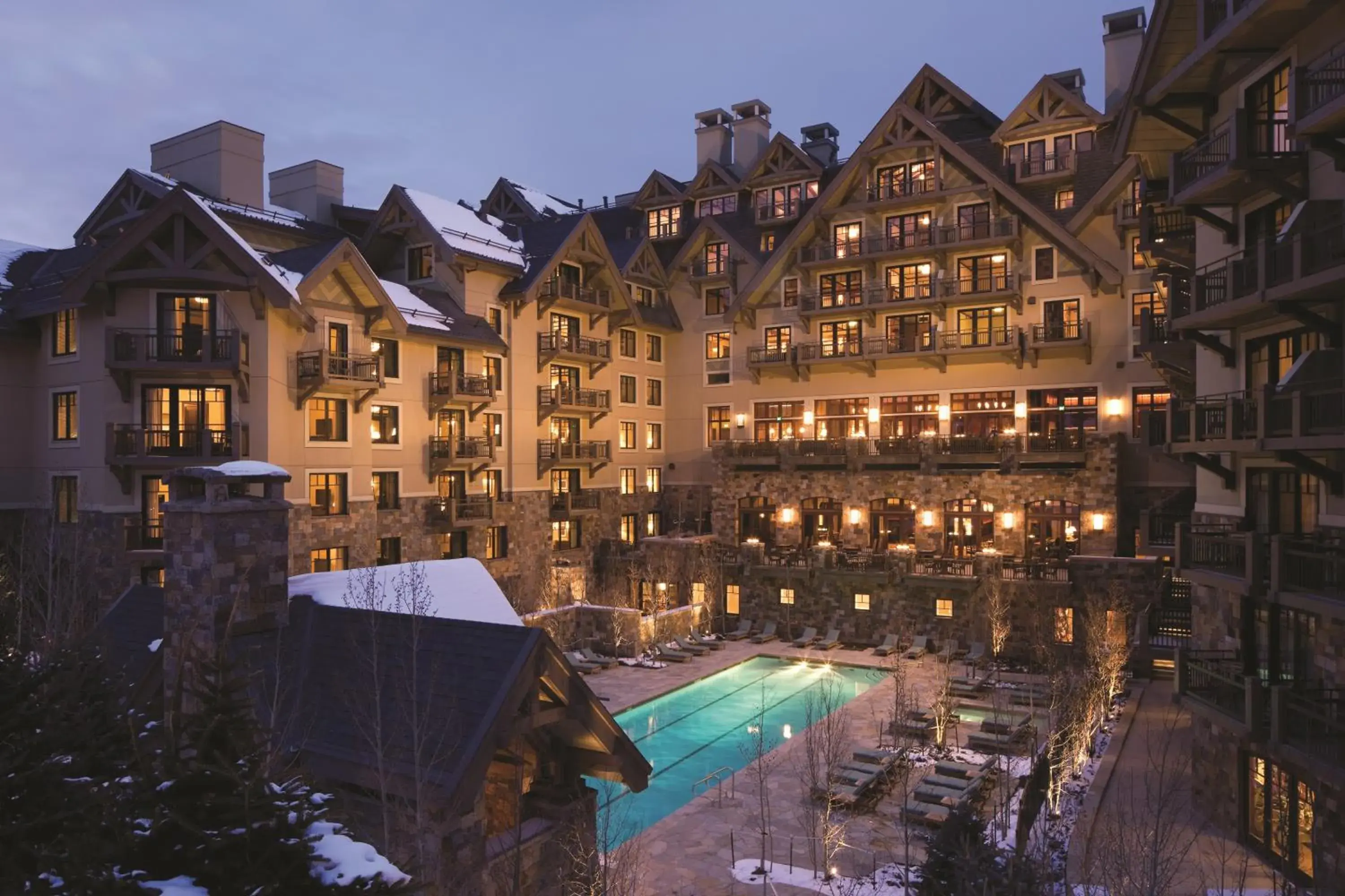 Facade/entrance in Four Seasons Resort Vail Facade/entrance in Four Seasons Resort Vail