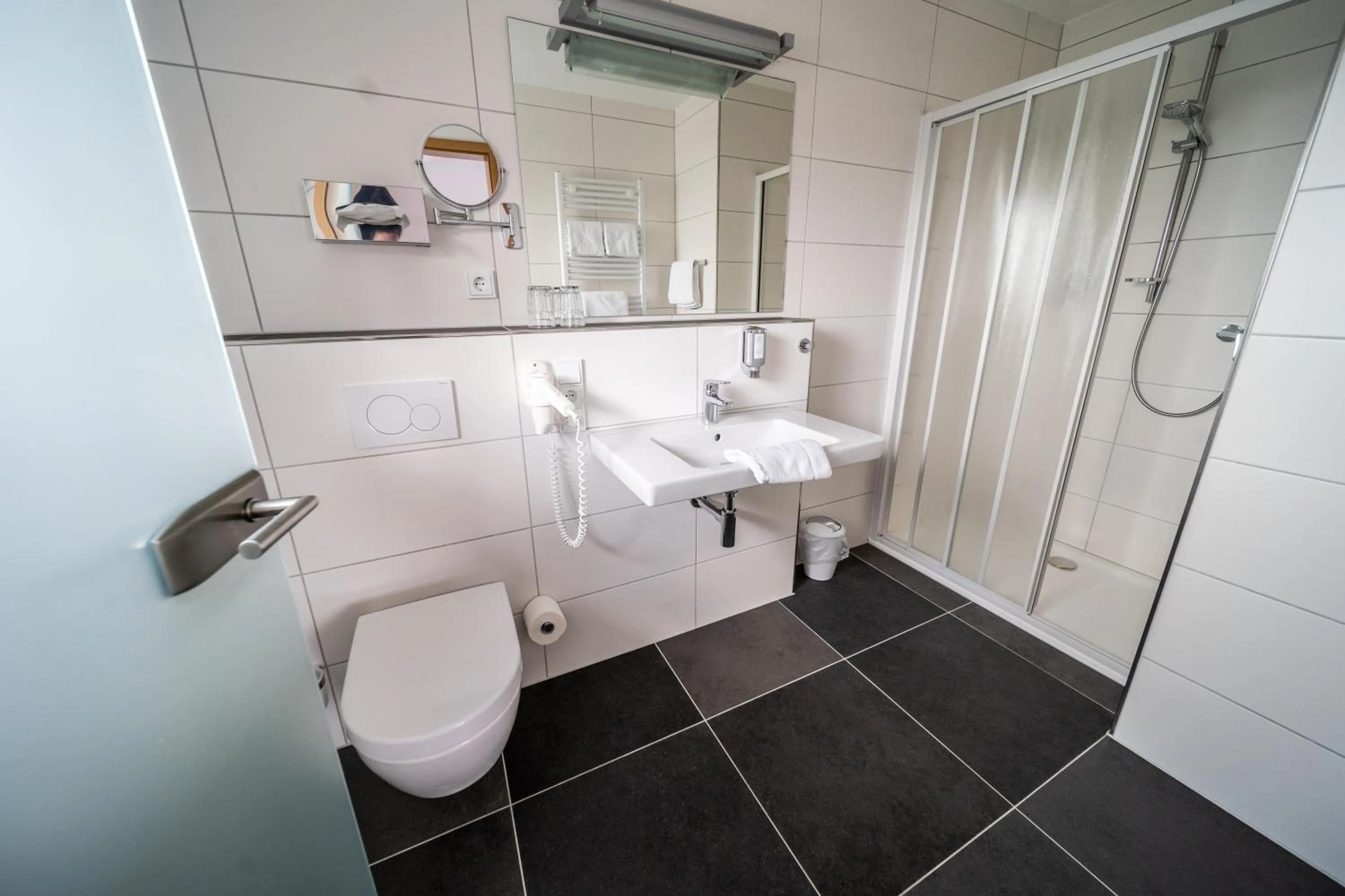 Shower in Hotel Rieder