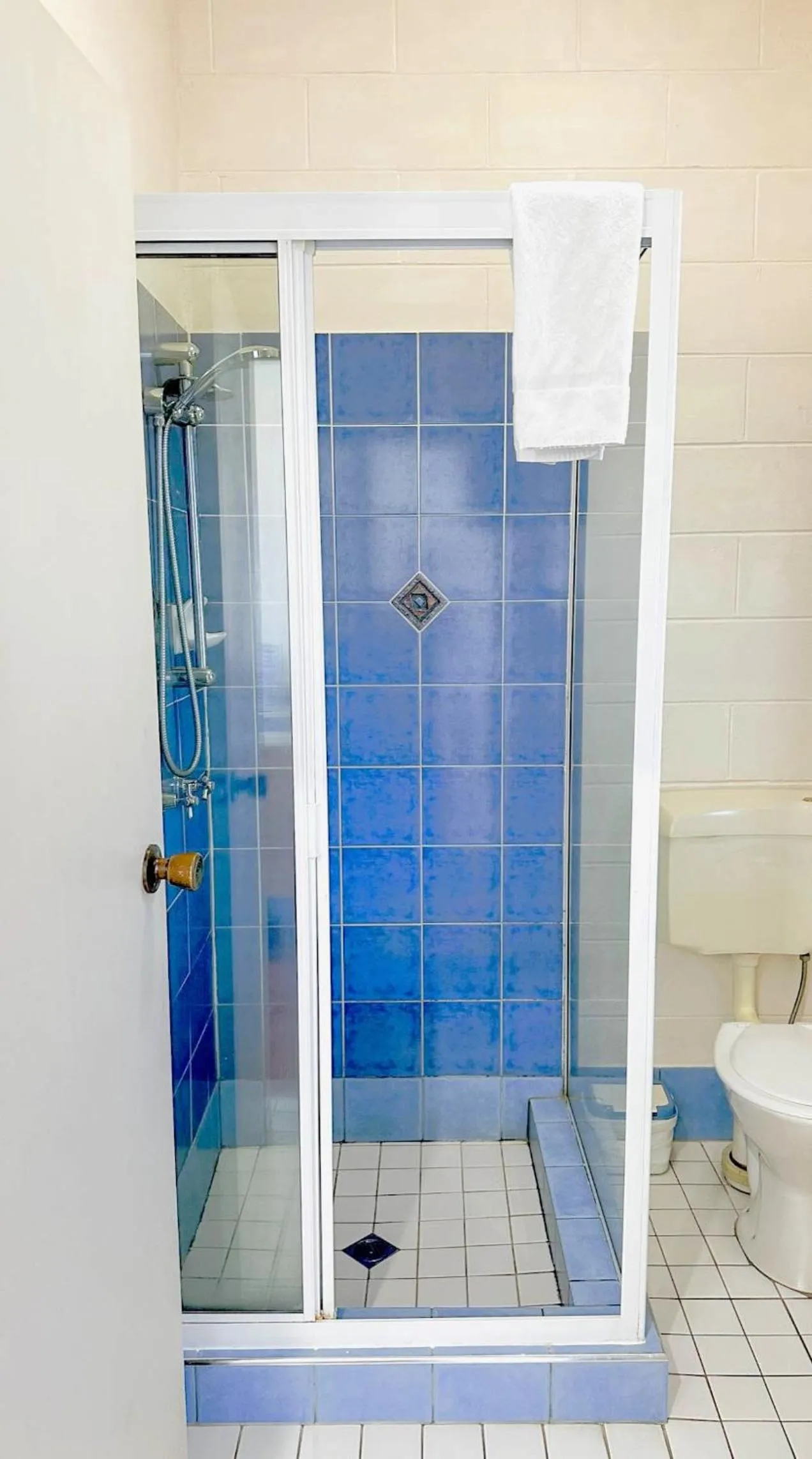 Birch Motel Bowen Previously Known as Bowen Arrow Motel