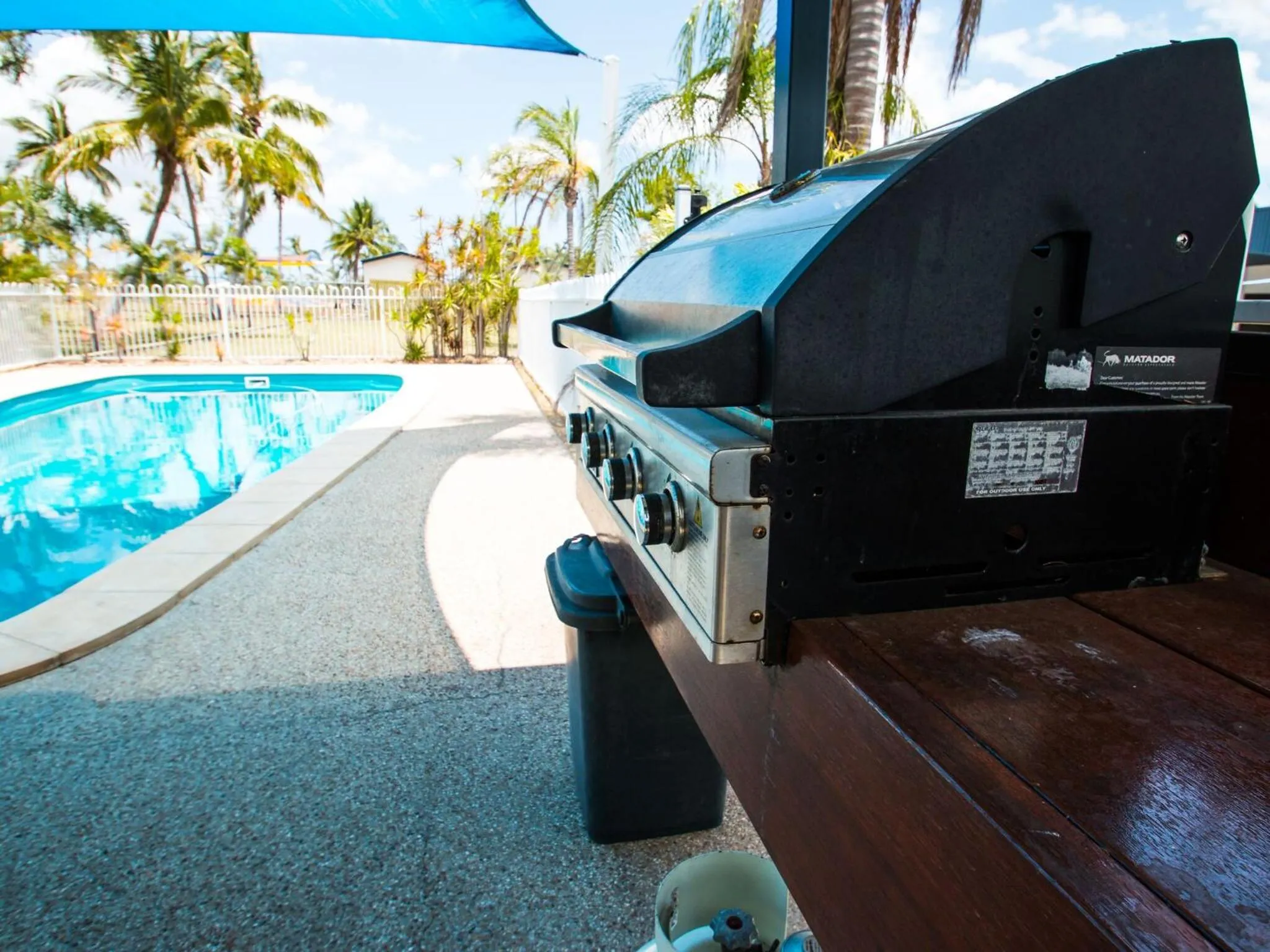 Property building in Birch Motel Bowen Previously Known as Bowen Arrow Motel