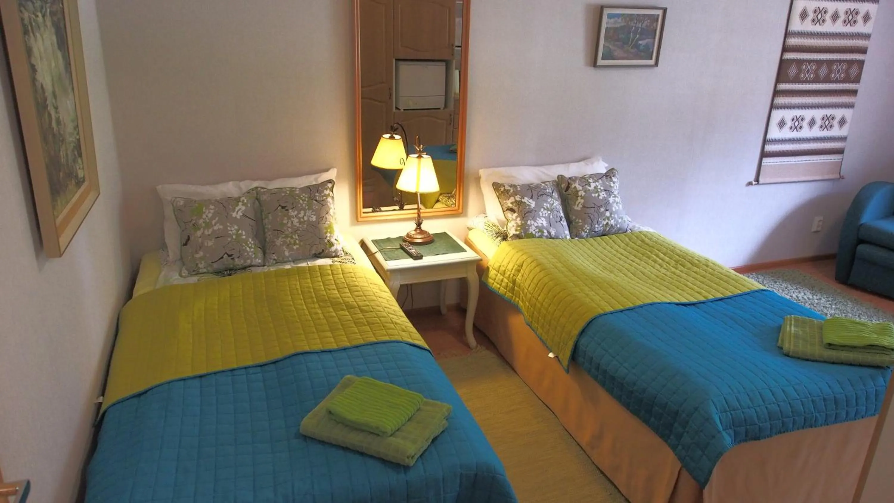 Seating area, Bed in Yli-Kaitala Holiday Resort Tuuliviiri