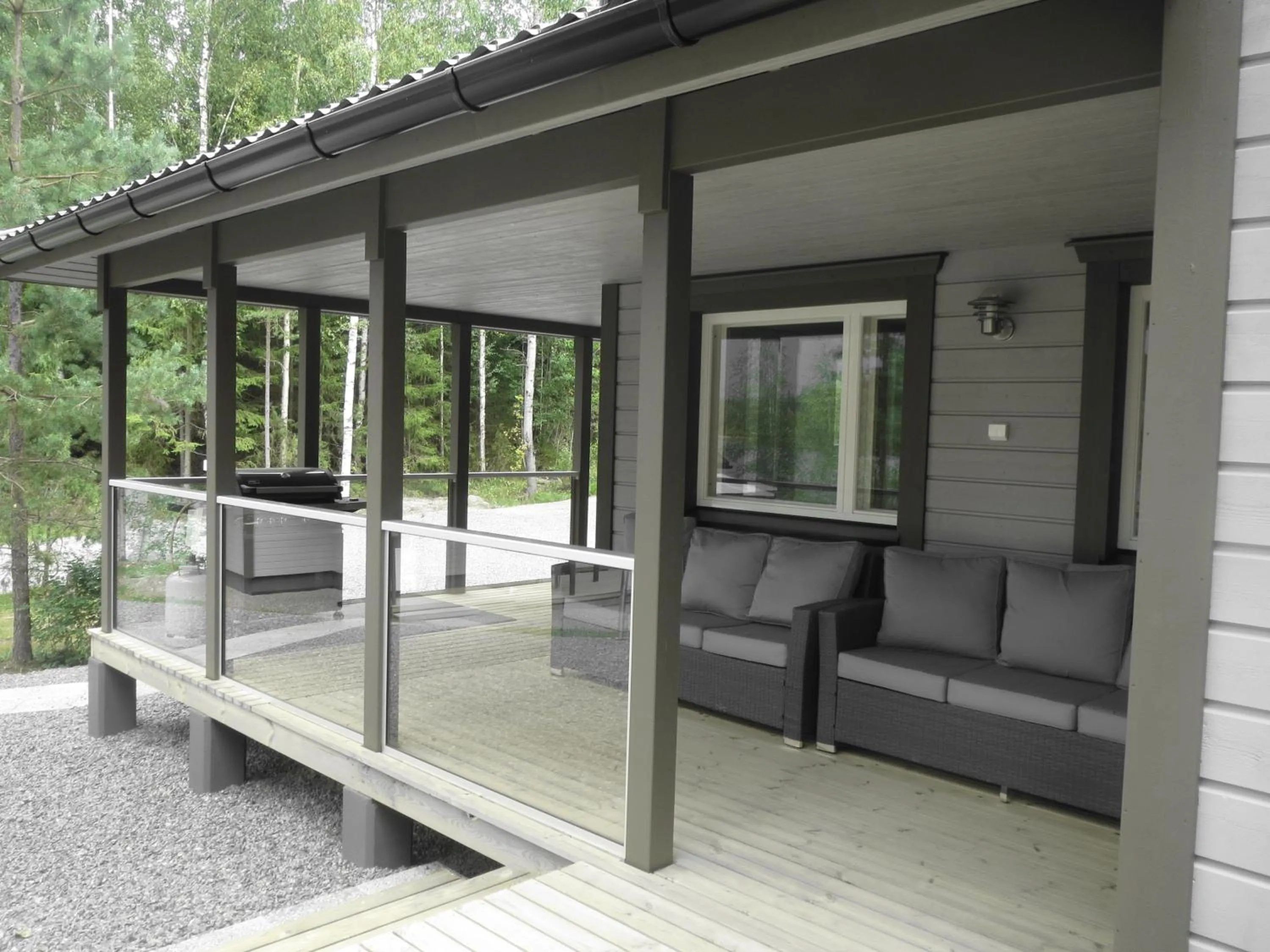 BBQ facilities in Yli-Kaitala Holiday Resort Tuuliviiri