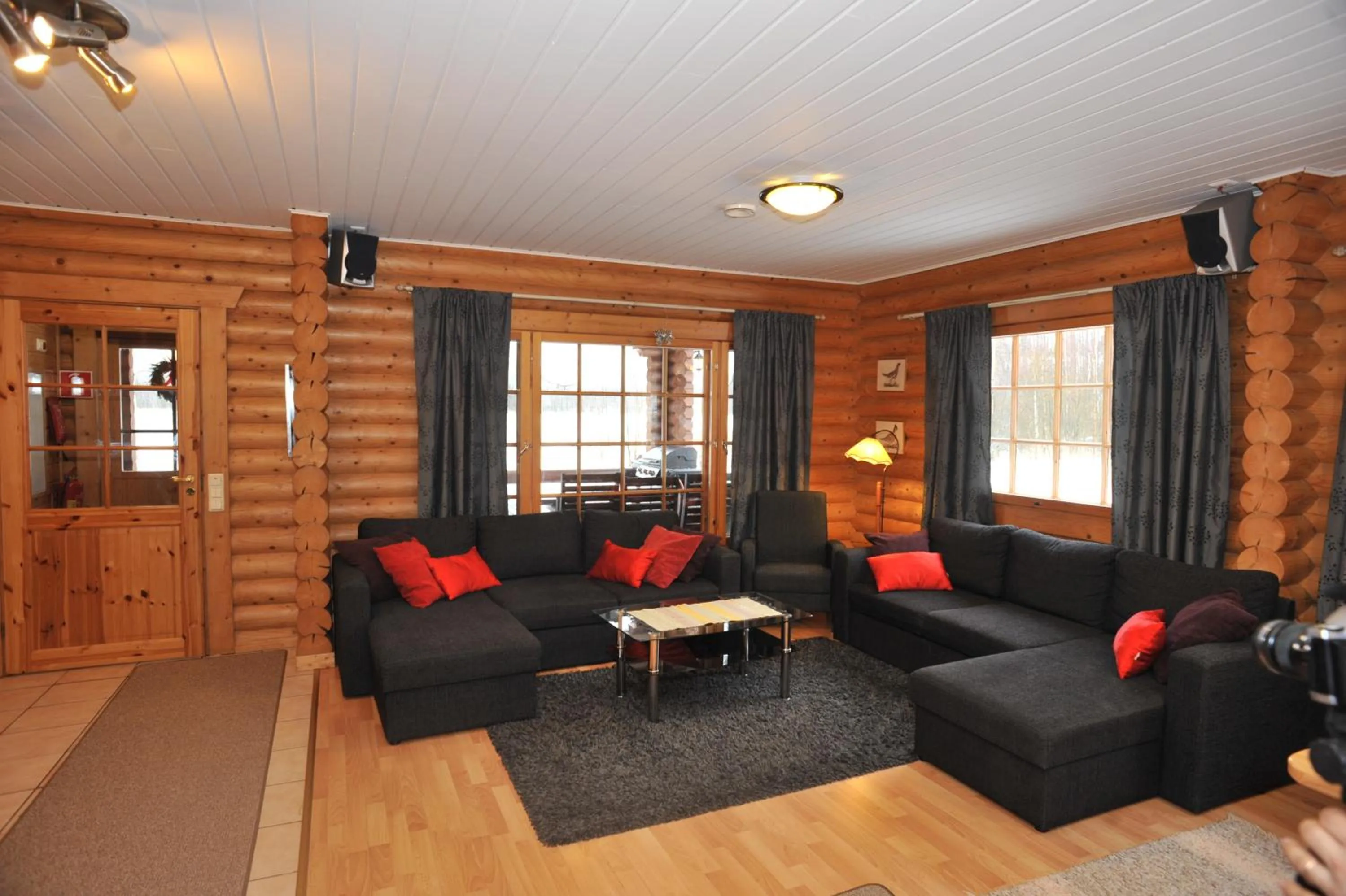 Living room in Yli-Kaitala Holiday Resort Tuuliviiri