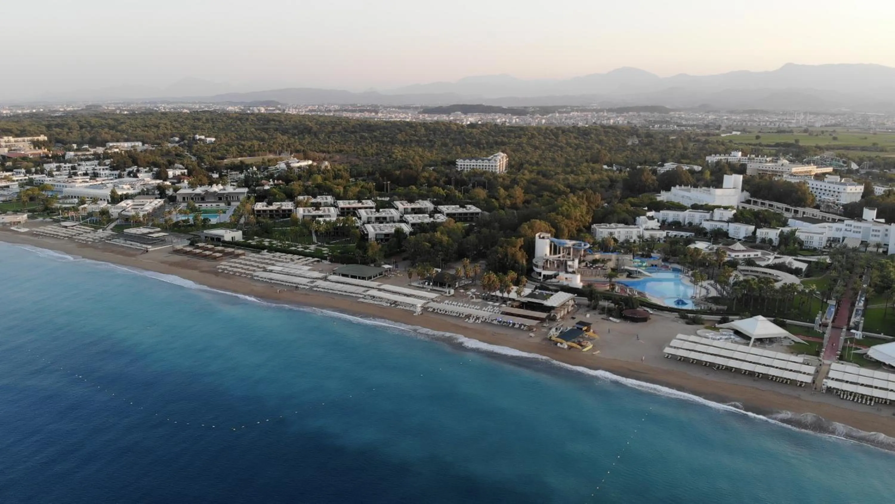 Beach, Bird's-eye View in Maya Golf Hotel
