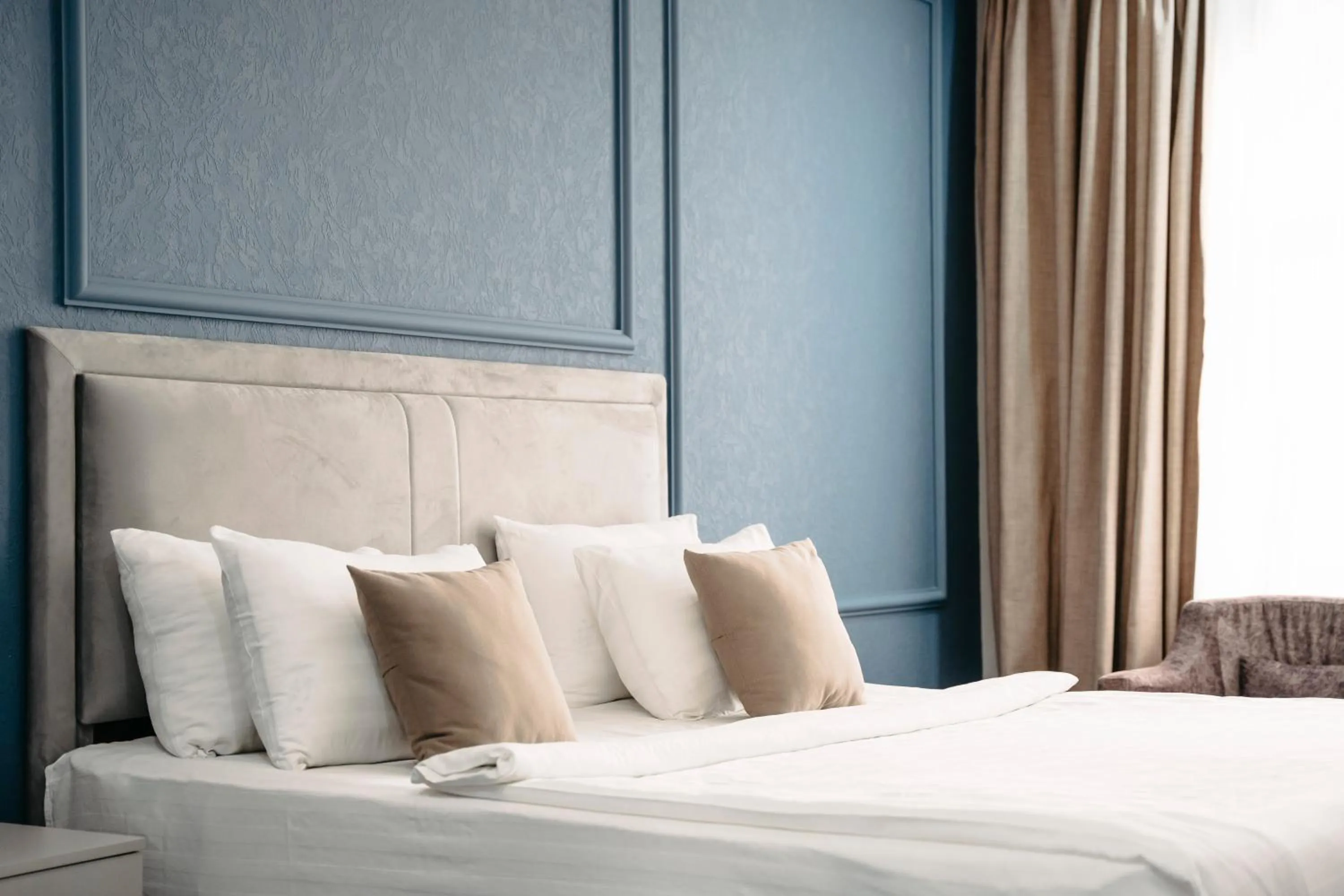 Bed in Grand Hotel Baku Central Park