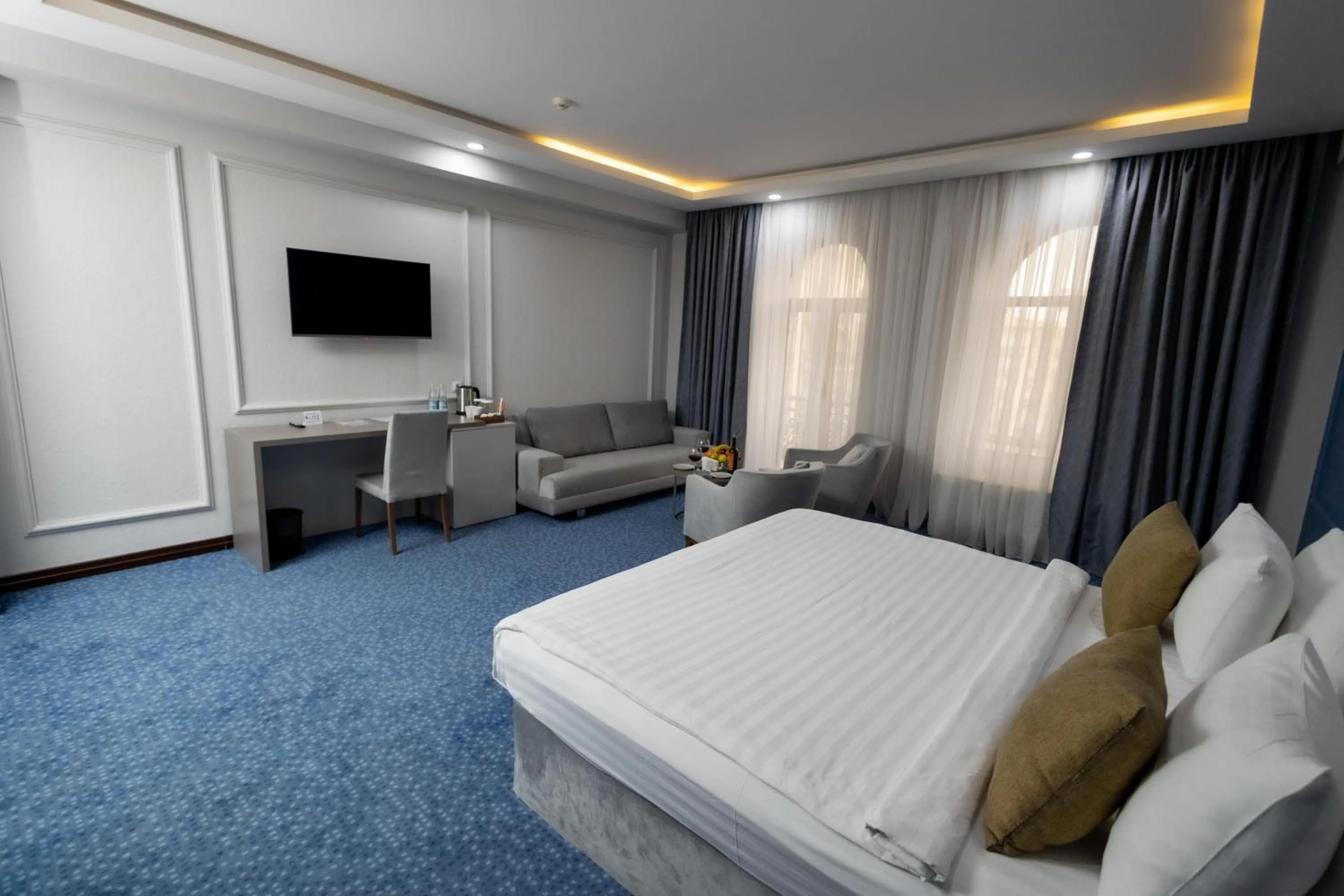 Bed in Grand Hotel Baku Central Park